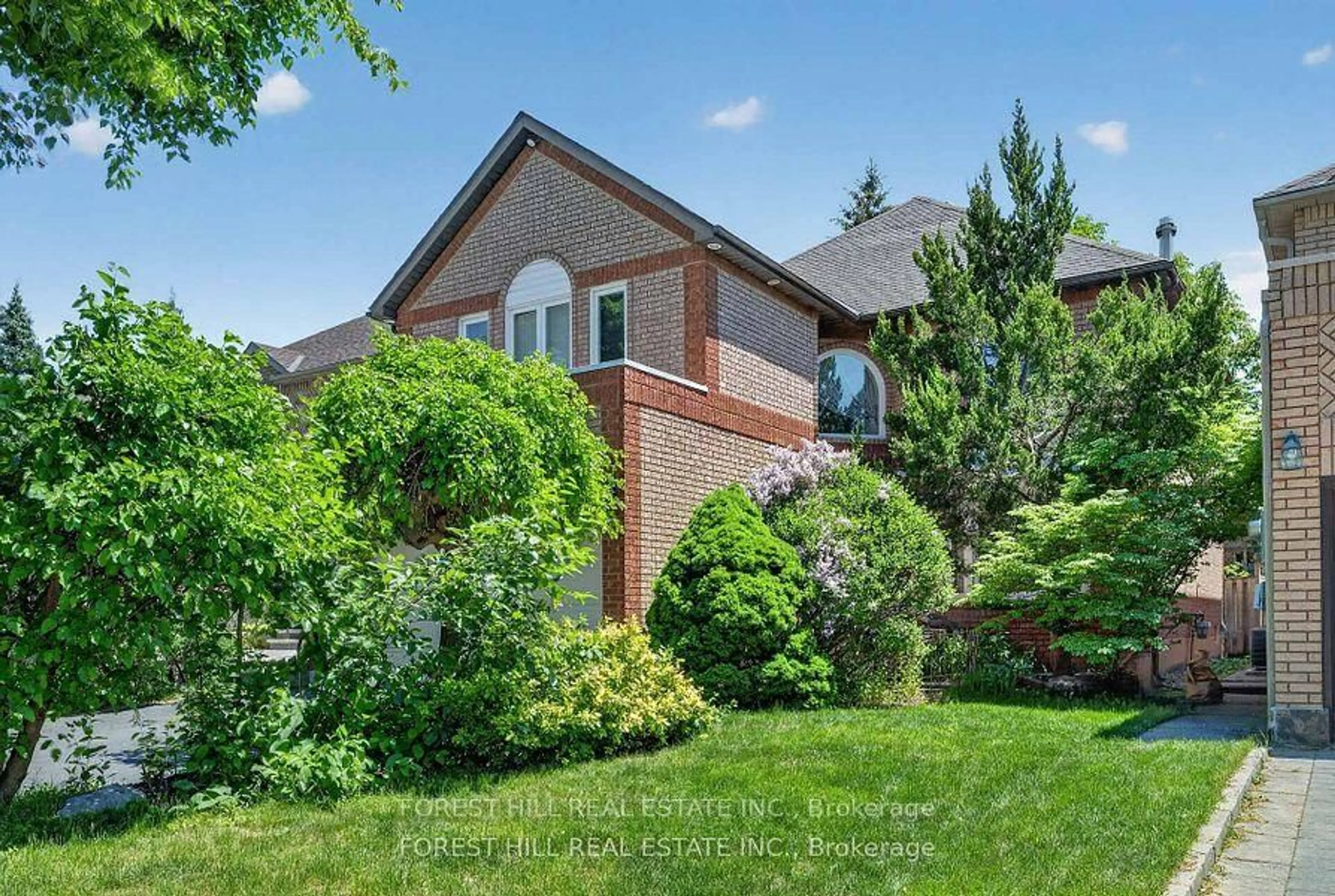 Home with brick exterior material, unknown for 43 Rockwood Cres, Vaughan Ontario L4J 7T2