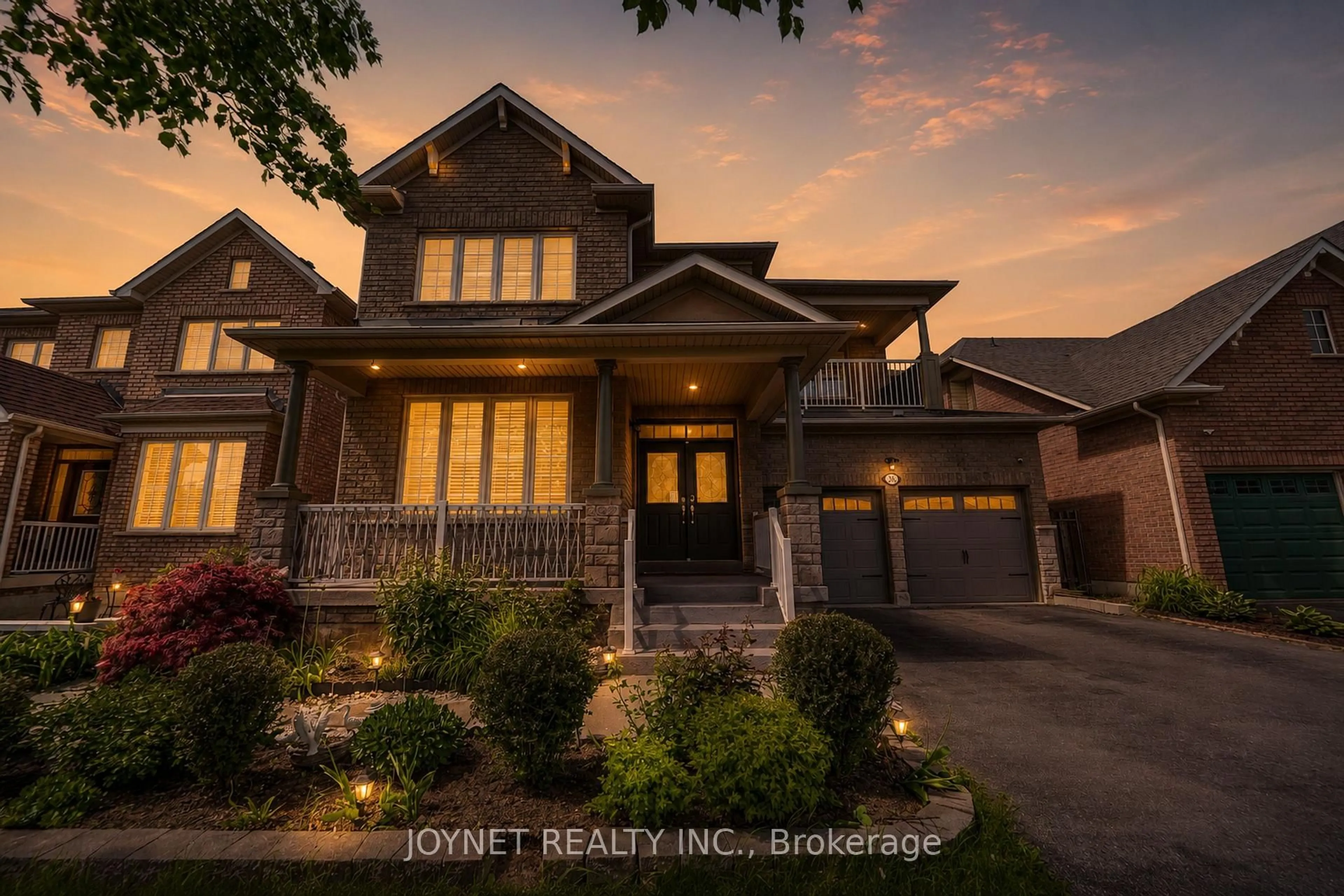Home with brick exterior material, street for 36 Newbridge Ave, Richmond Hill Ontario L4E 3Z9