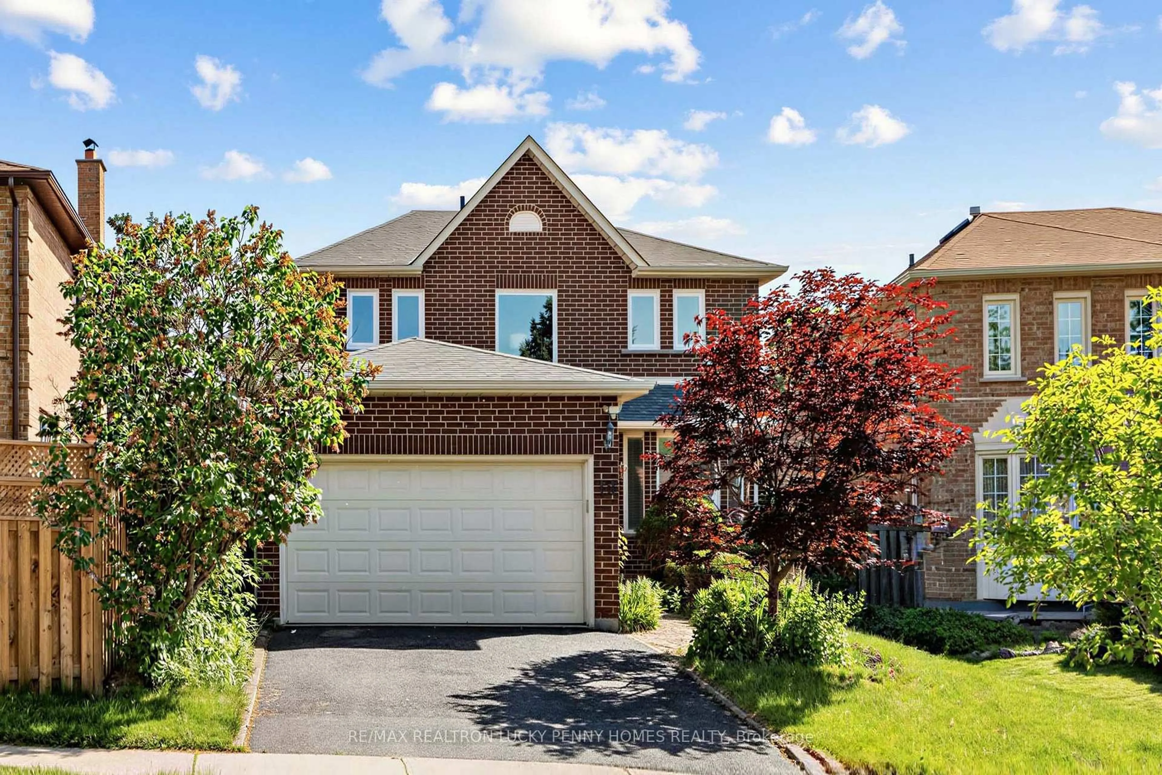 Home with brick exterior material, street for 19 Norwich Dr, Markham Ontario L3P 6S1