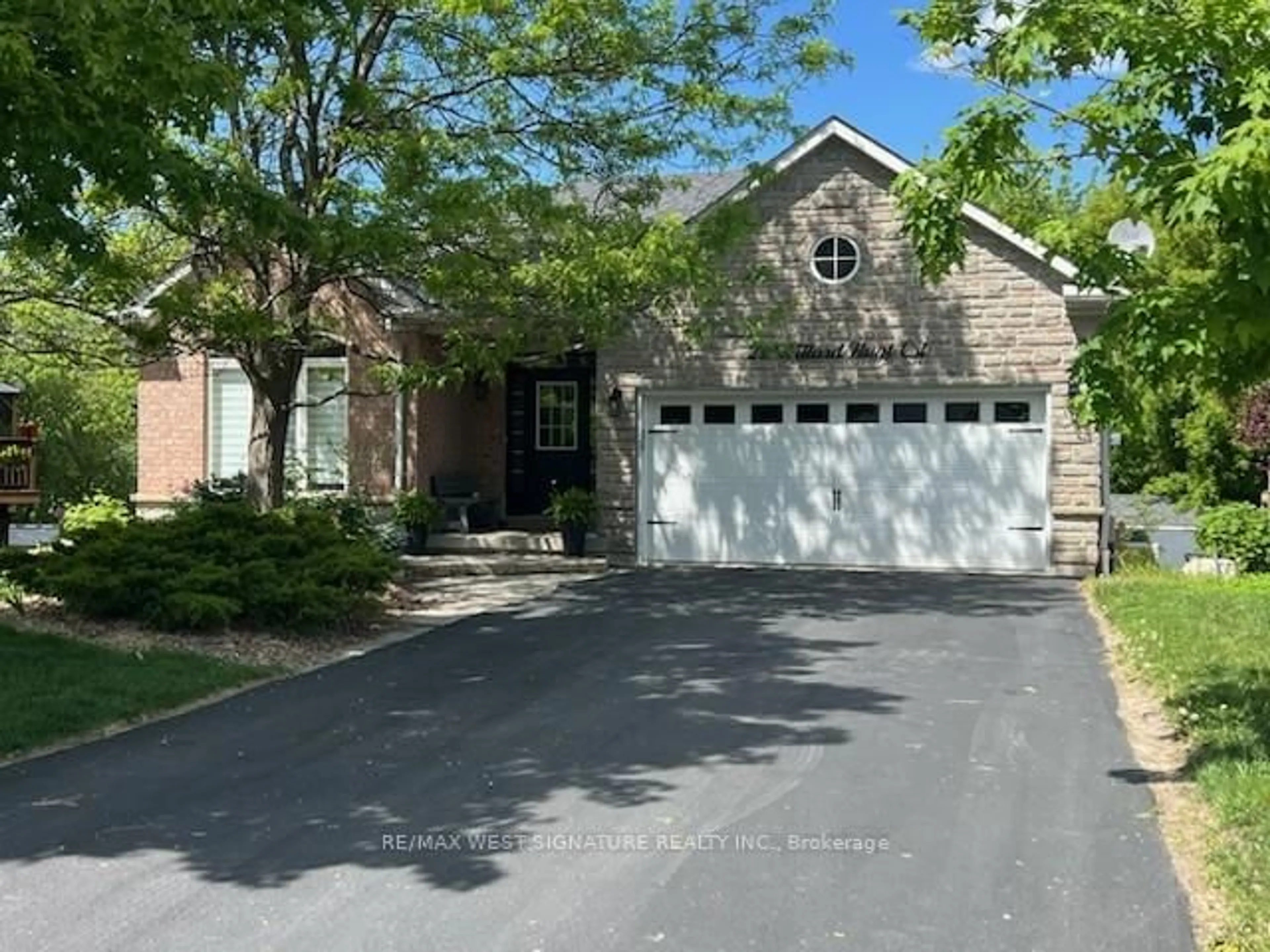 Unknown for 29 Willard Hunt Cres, King Ontario L0G 1N0