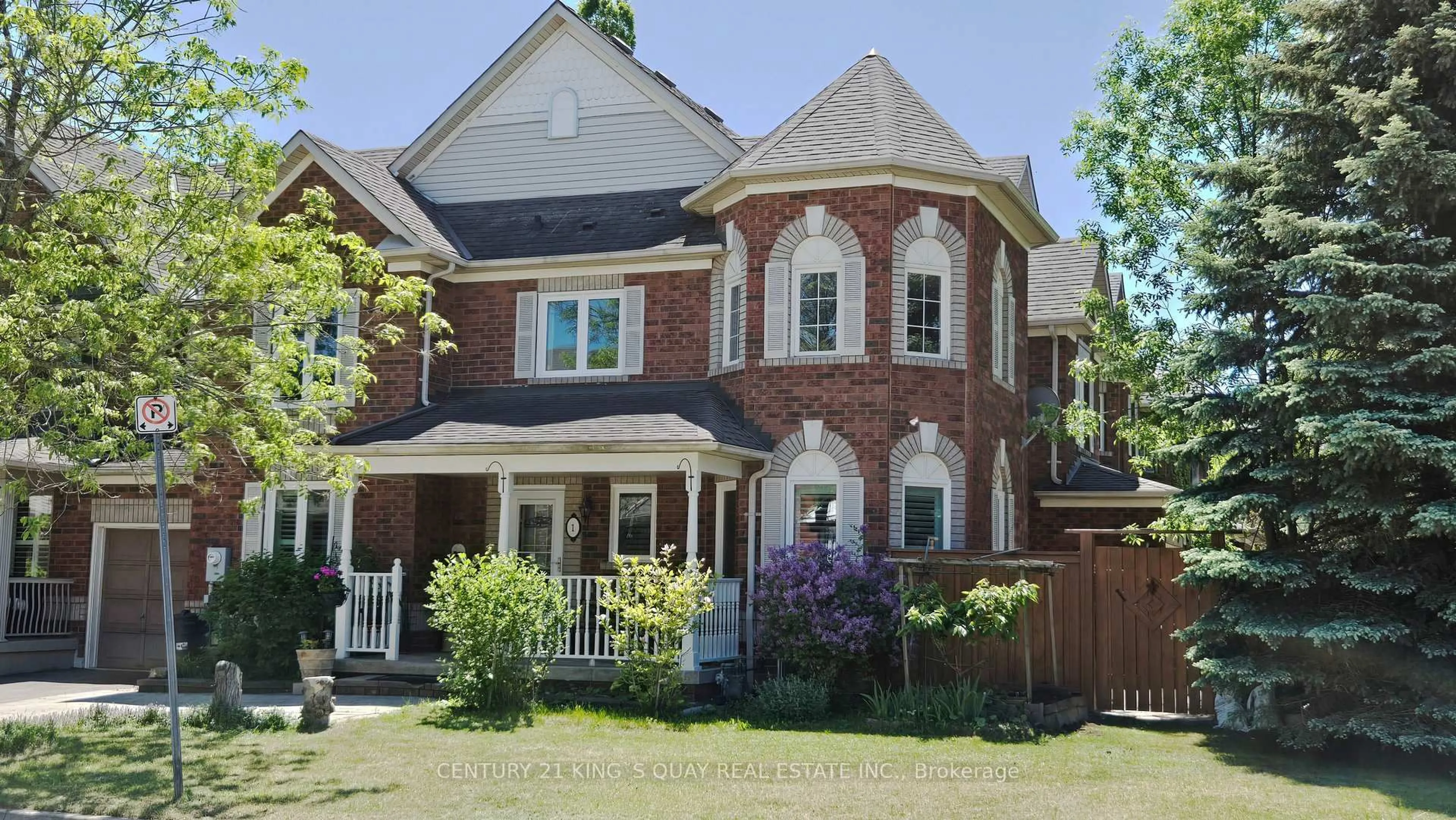 Home with brick exterior material, street for 1 Ostick St, Aurora Ontario L4G 7K4