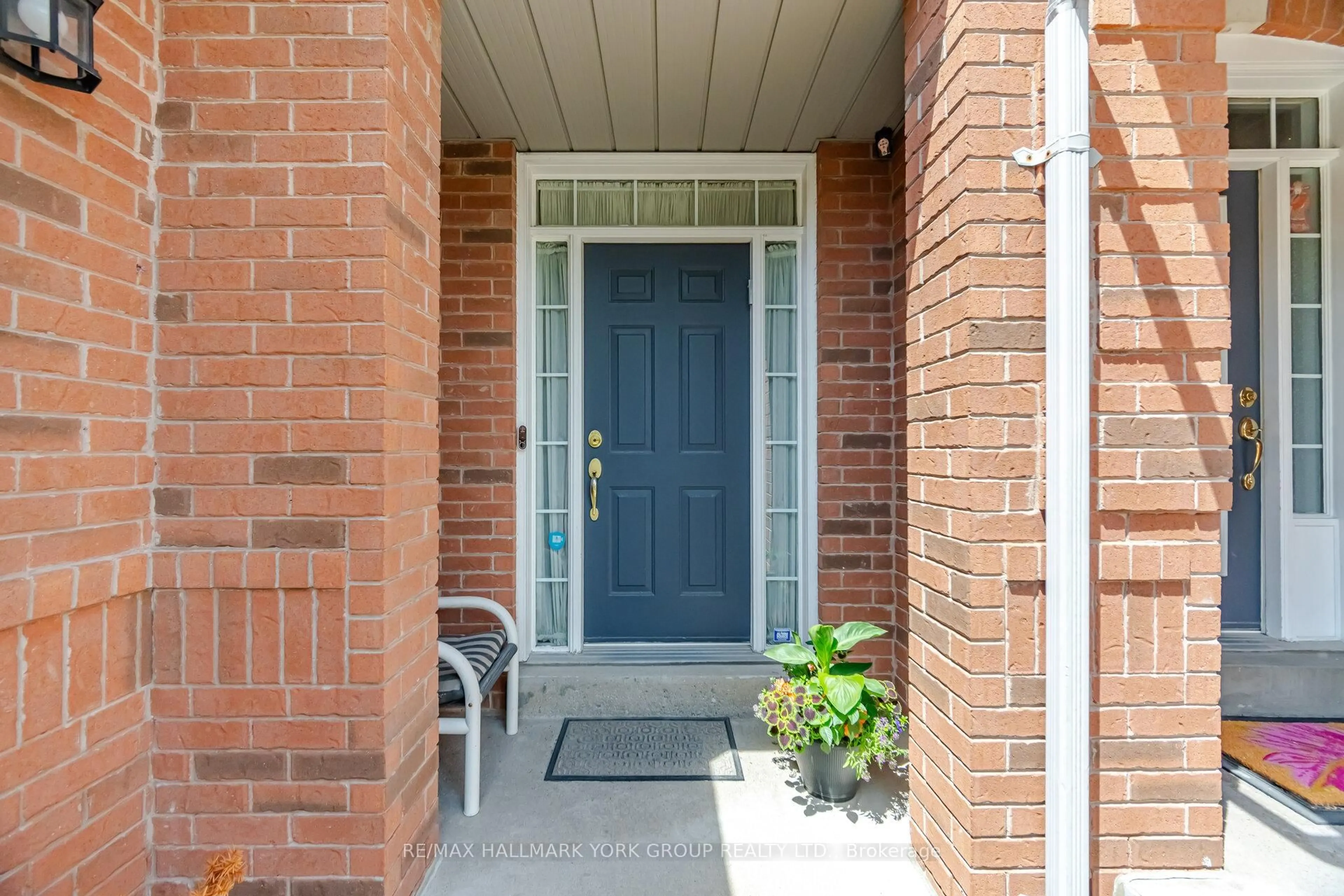 Indoor entryway for 190 Harding Blvd #176, Richmond Hill Ontario L4C 0J9