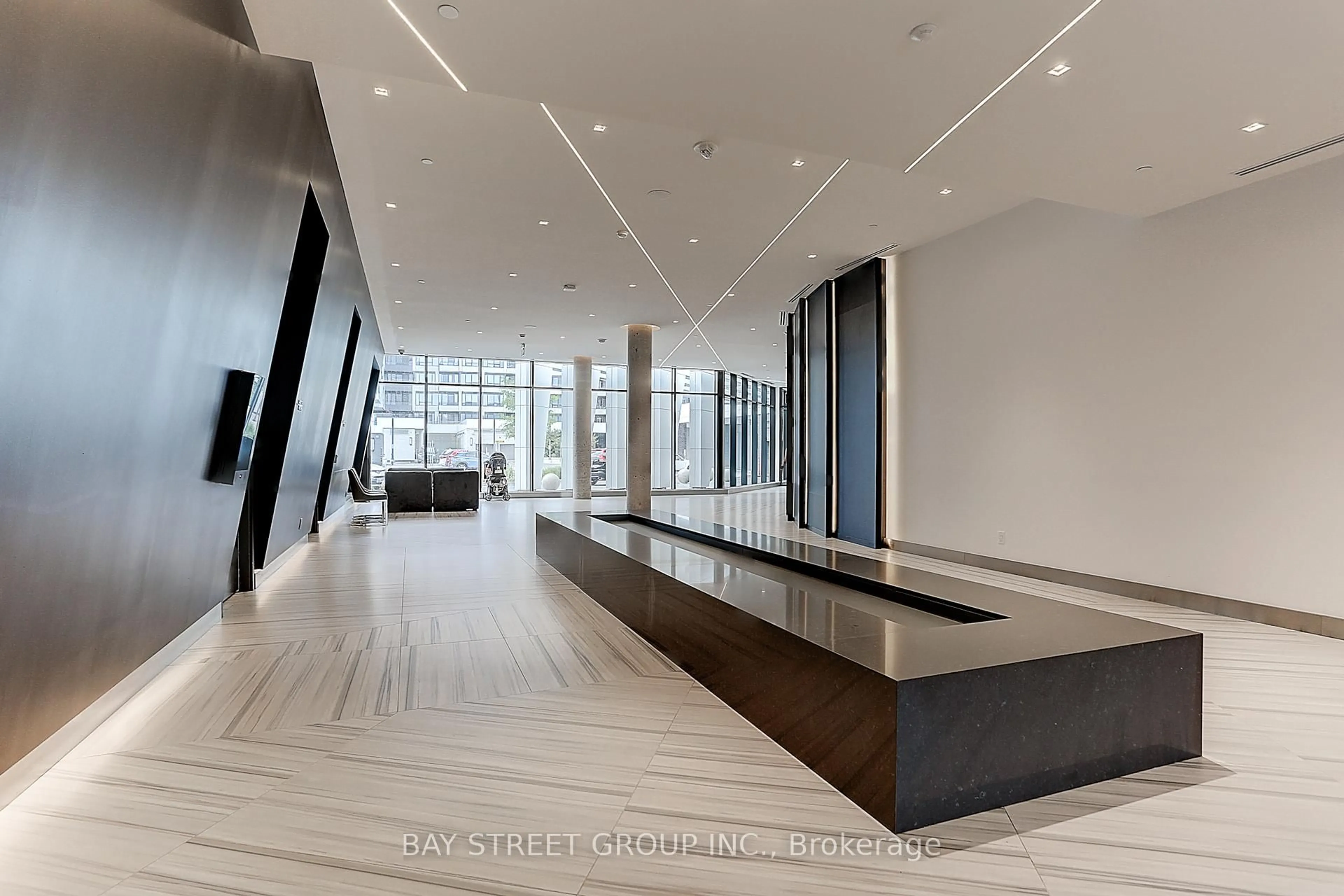 Indoor foyer for 8 Water Walk Dr #105, Markham Ontario L3R 6L4