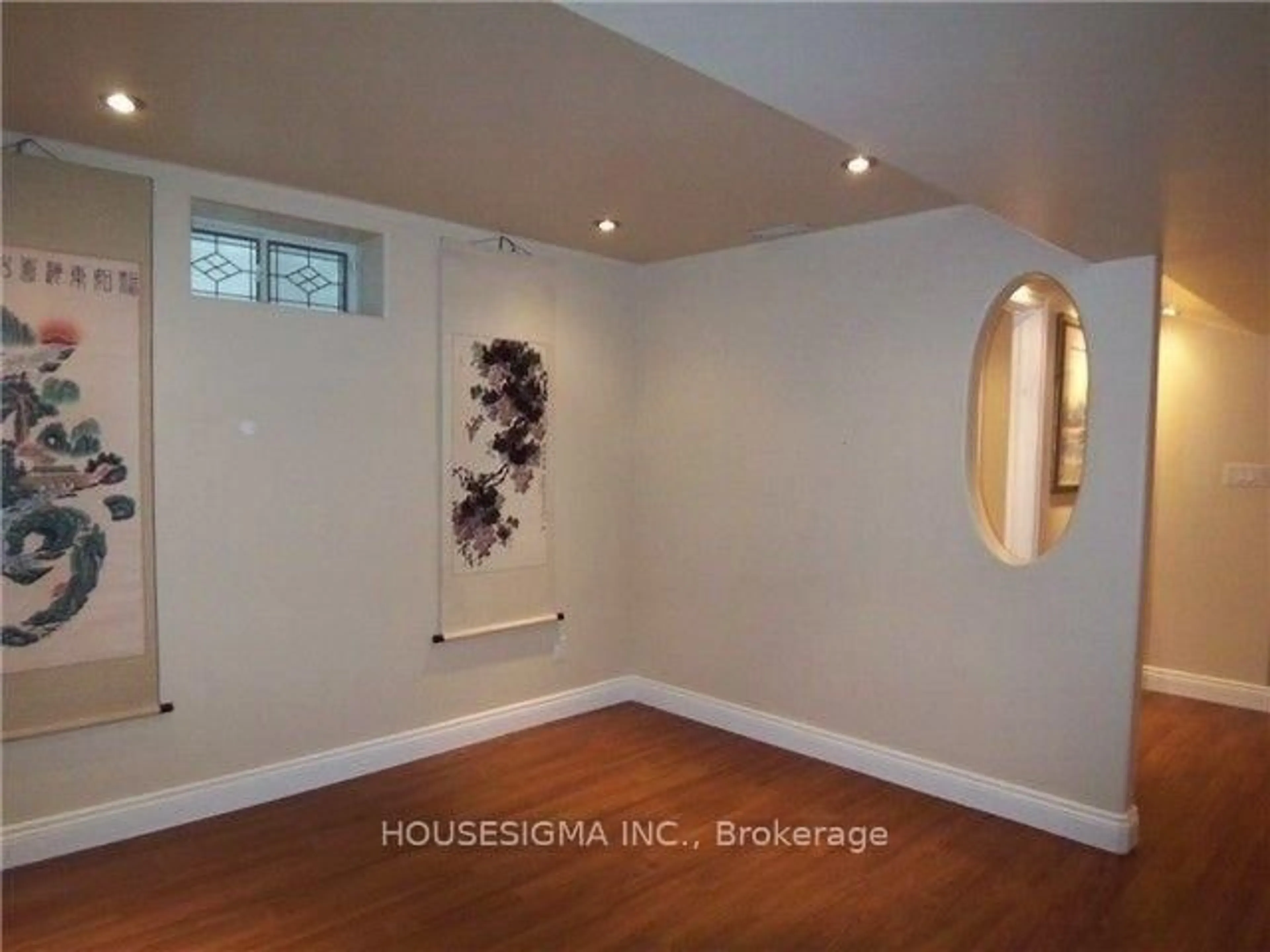 A pic of a room for 90 Miley Dr, Markham Ontario L3R 4V4