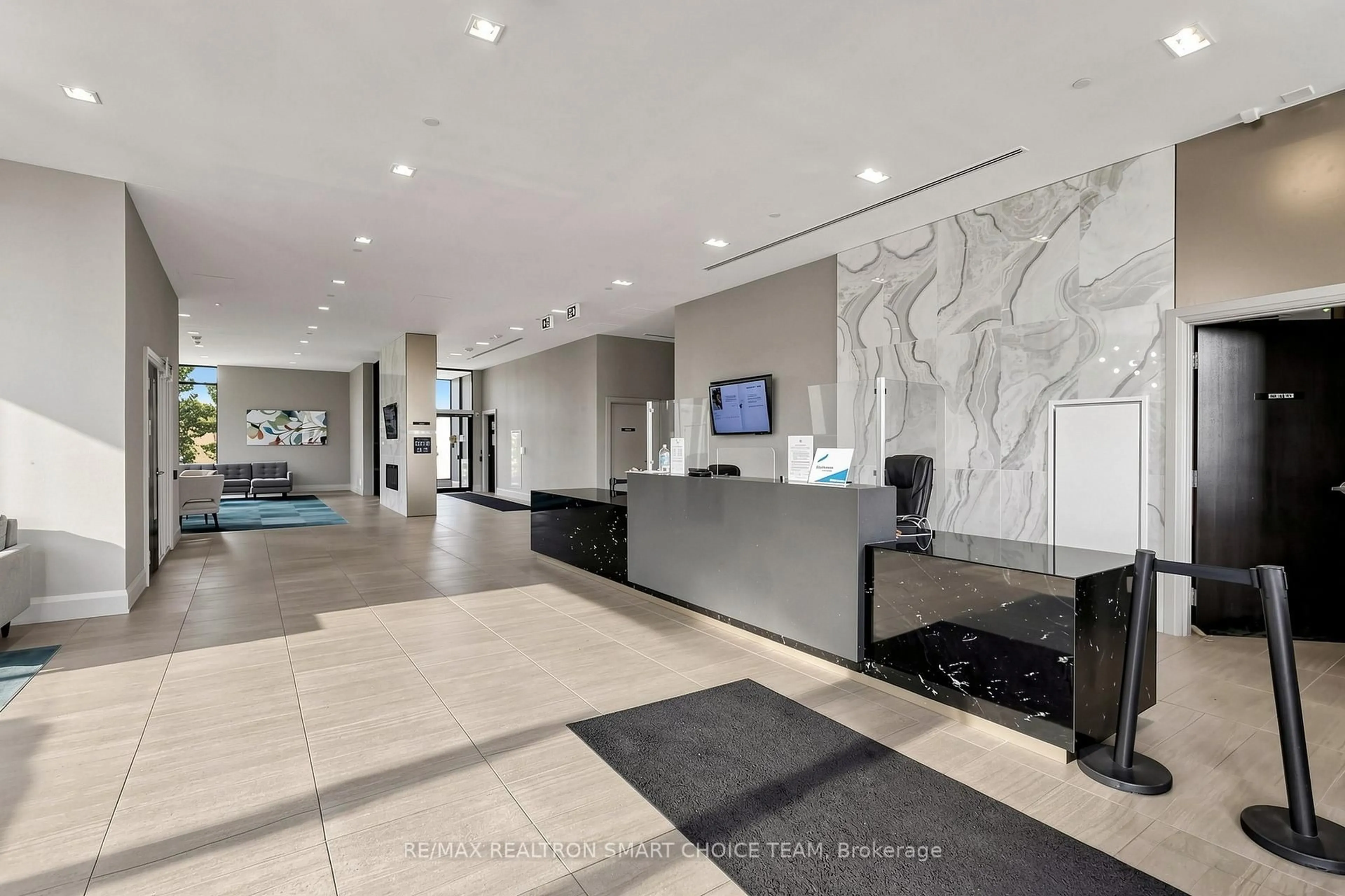 Lobby for 555 William Graham Dr #213, Aurora Ontario L4G 3H9