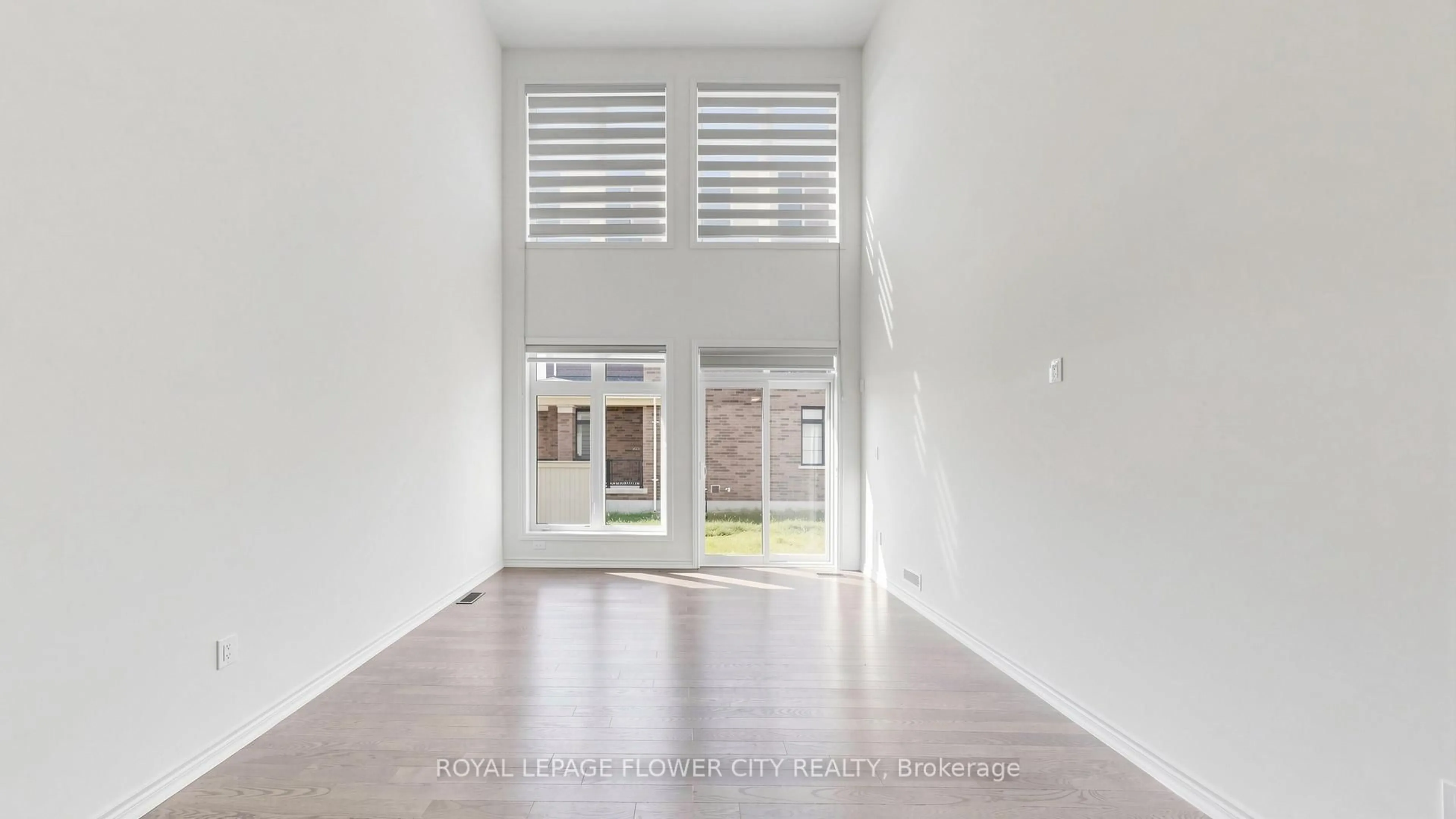 Indoor foyer for 24 Mayapple St, Adjala-Tosorontio Ontario L0G 1W0