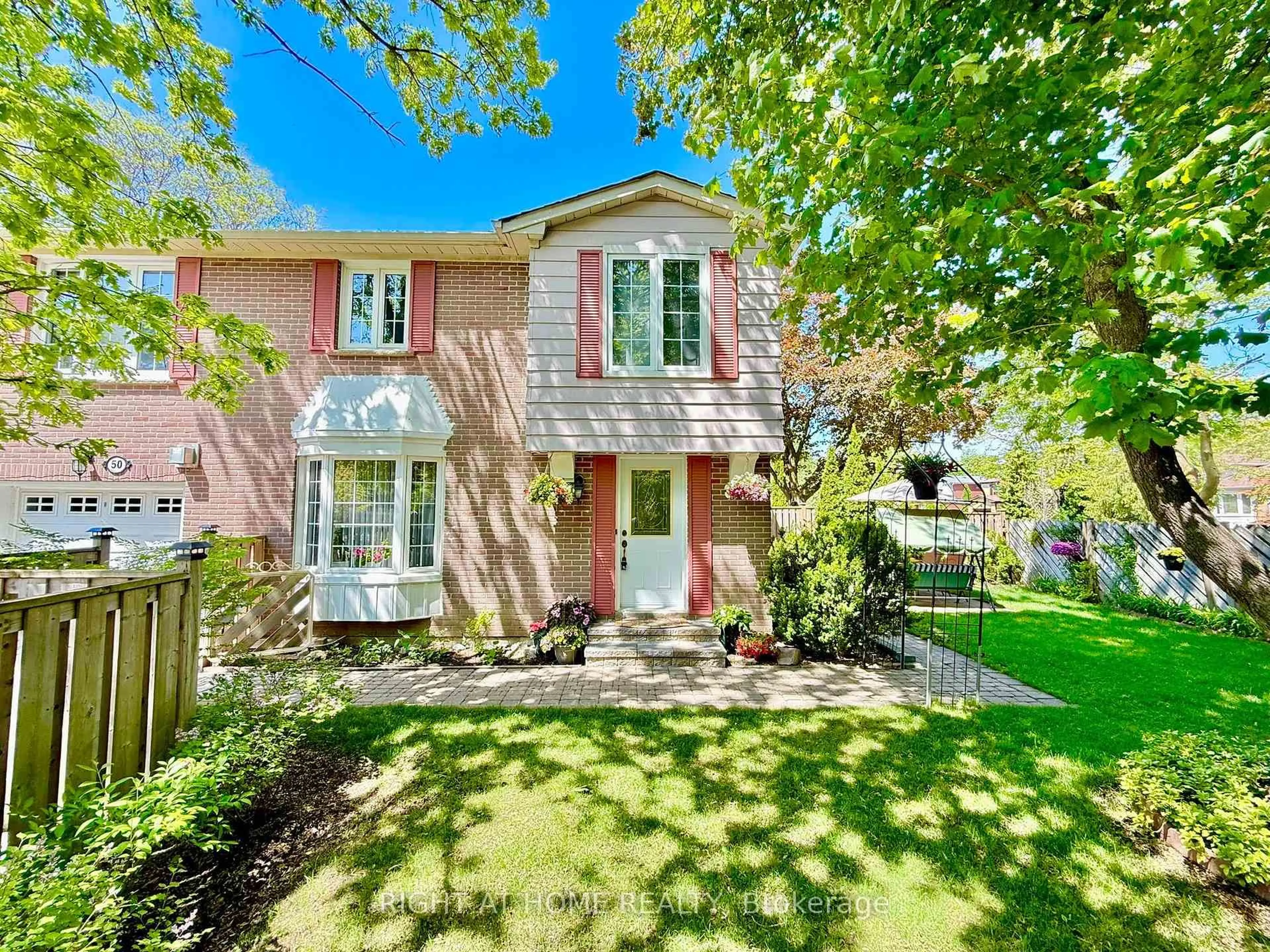 Unknown for 50 Rathfon Cres, Richmond Hill Ontario L4C 5B7