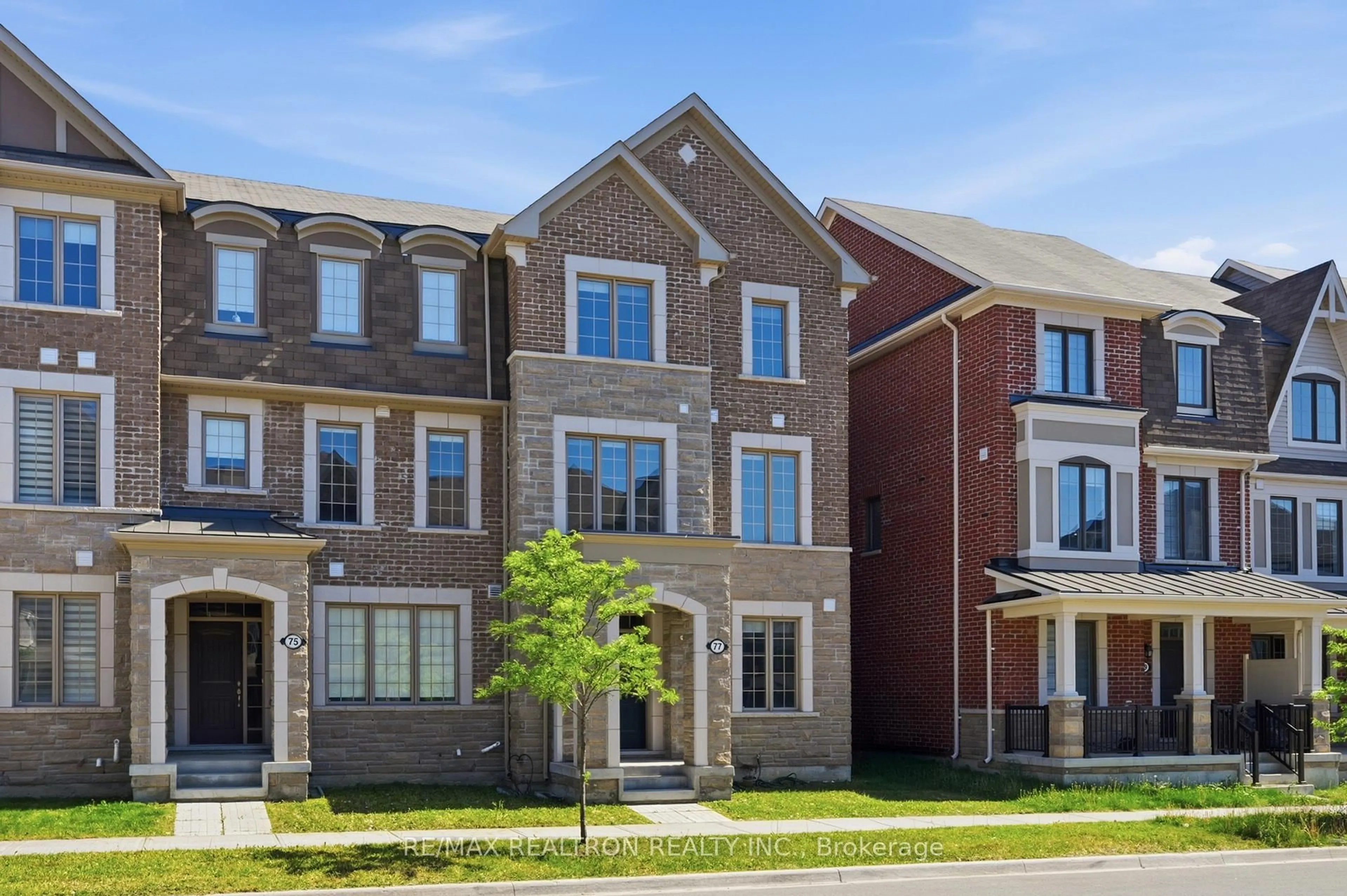 Home with brick exterior material, street for 77 Casely Ave, Richmond Hill Ontario L4S 0K2
