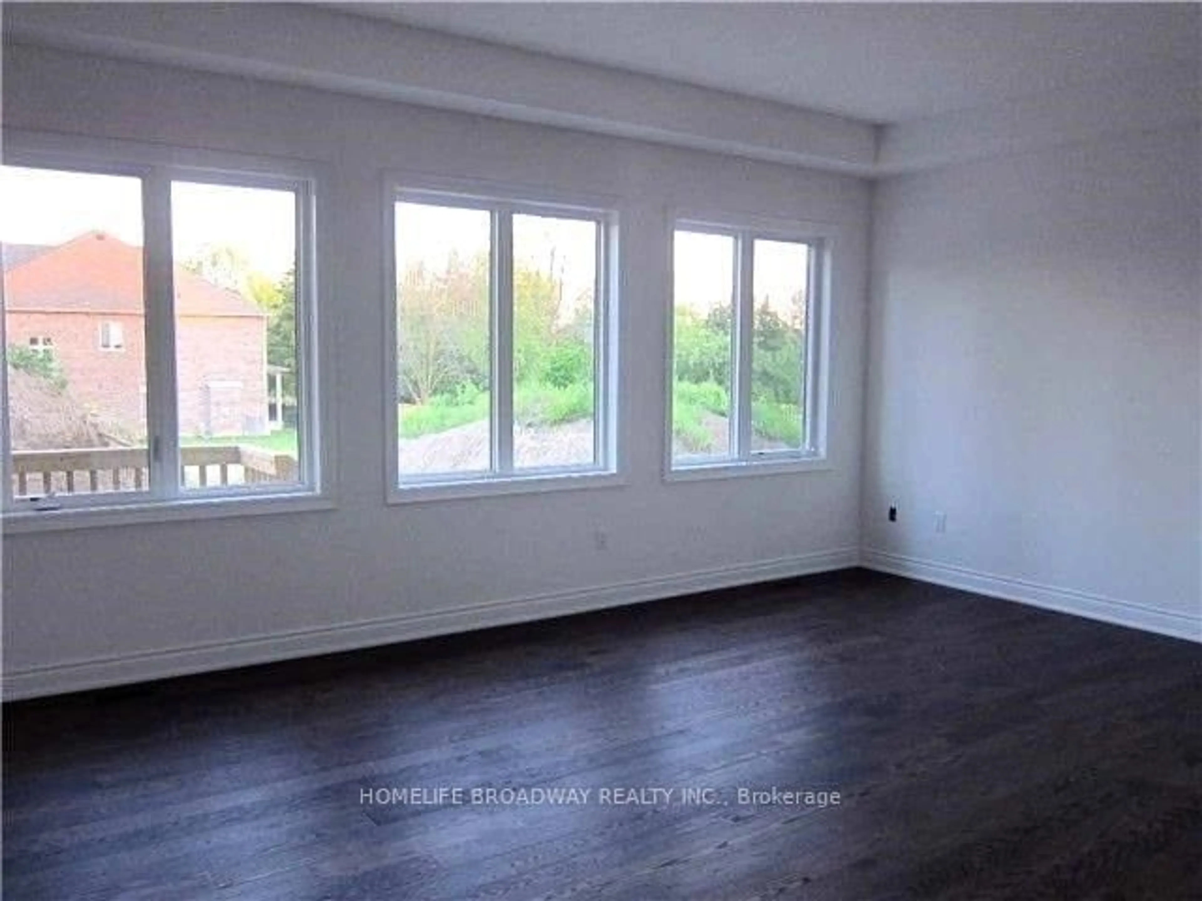 A pic of a room for 525 Elgin Mills Rd, Richmond Hill Ontario L4C 4M3