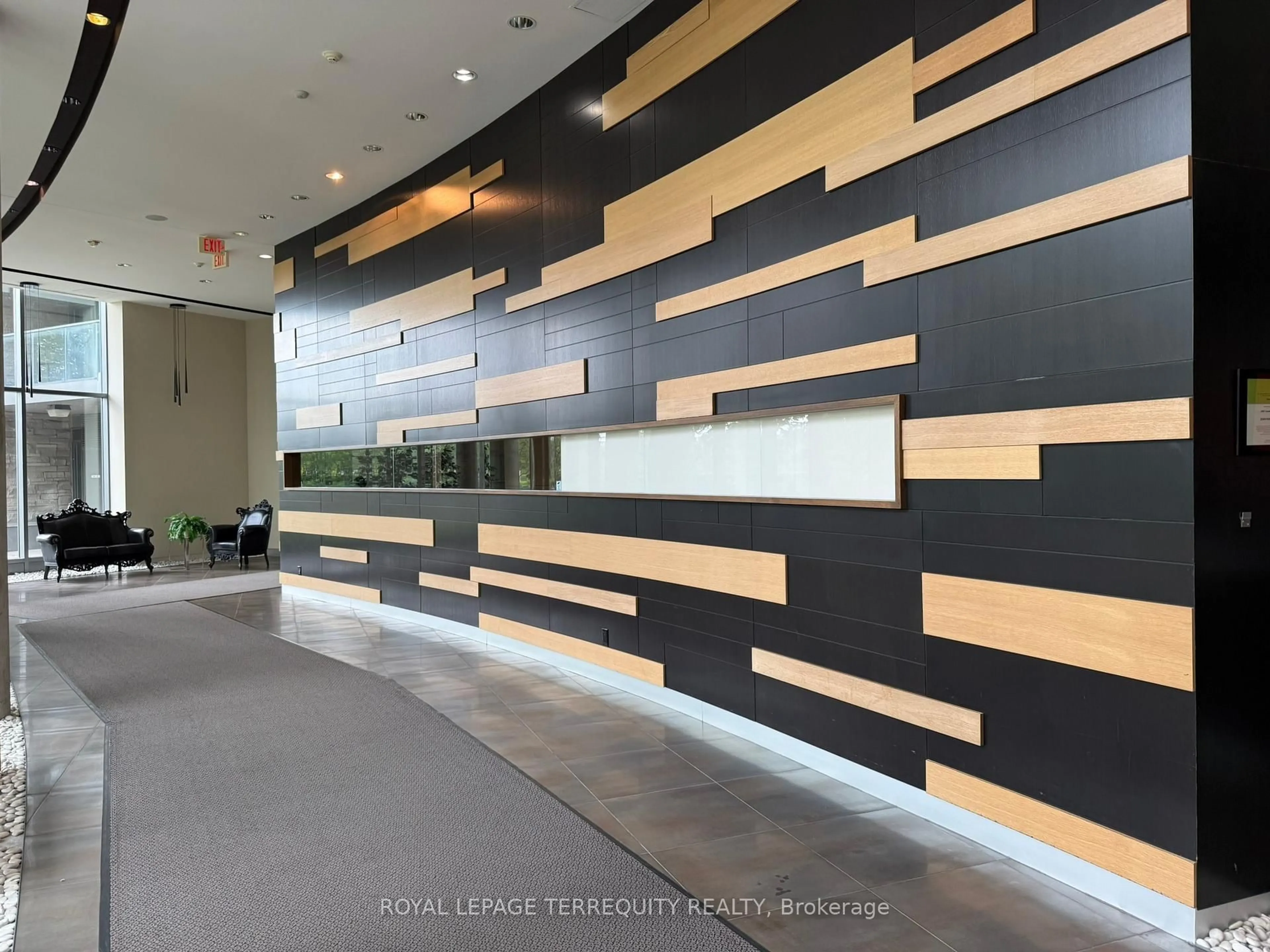 Lobby for 253 South Park Rd #709, Markham Ontario L3T 0B4