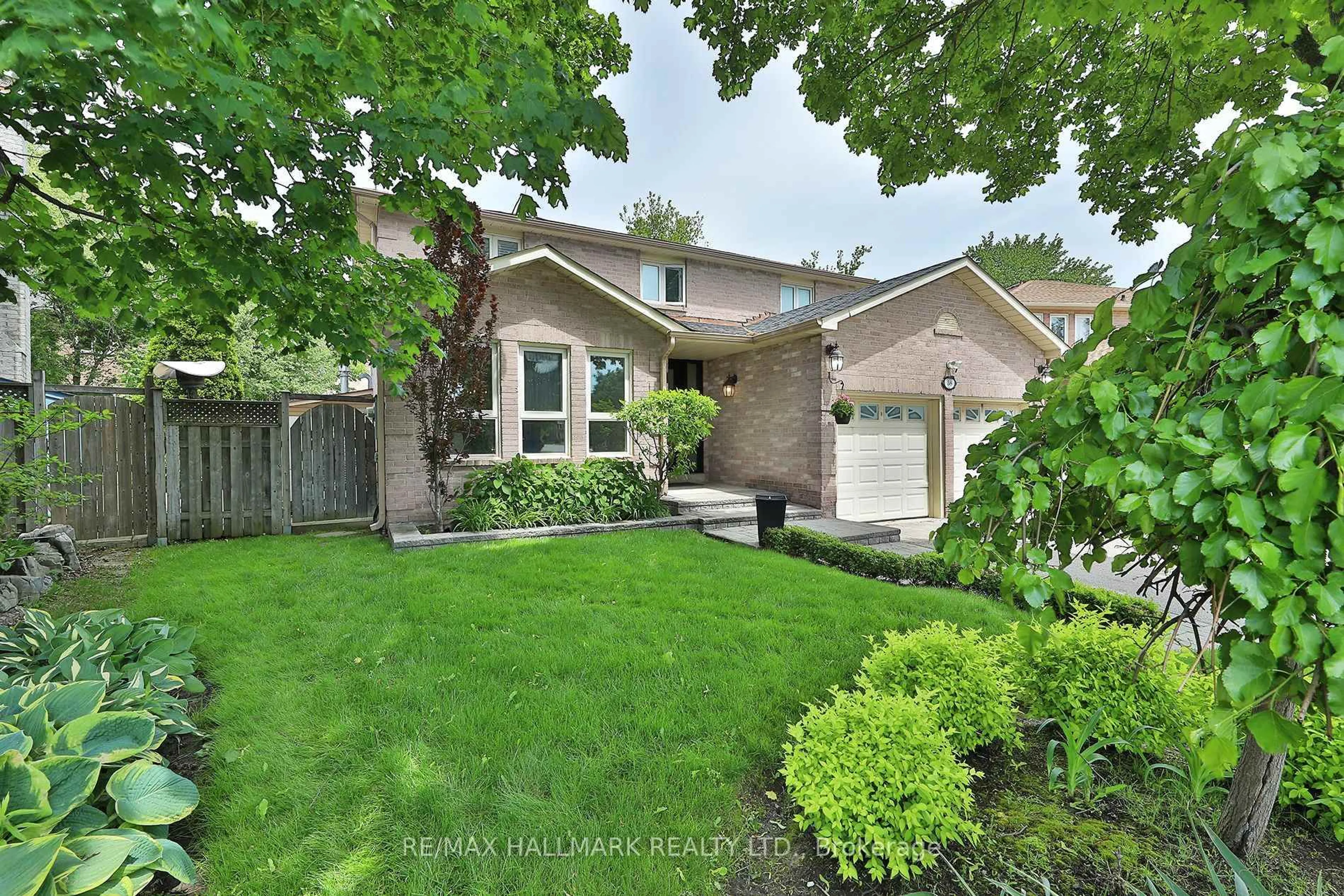 Home with brick exterior material, street for 58 Pickett Cres, Richmond Hill Ontario L4C 9L3