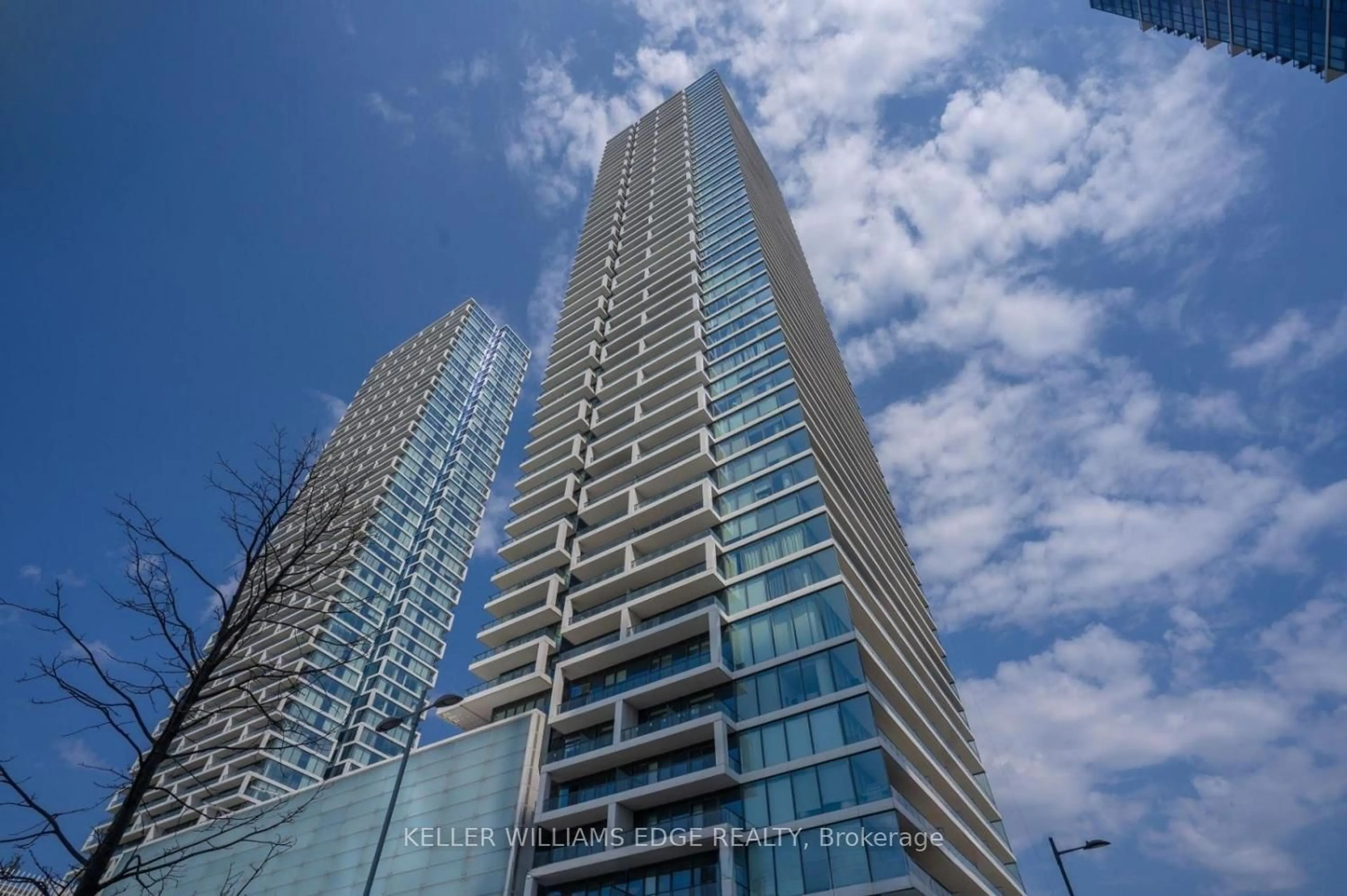 Unknown for 950 Portage Pkwy #2005, Vaughan Ontario L4K 0J7