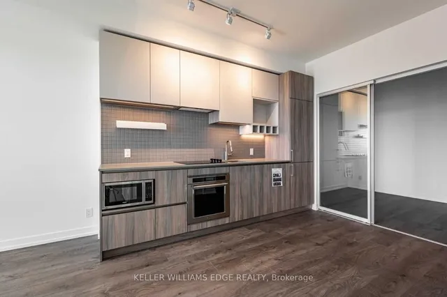950 Portage Pkwy #2005, Vaughan 2