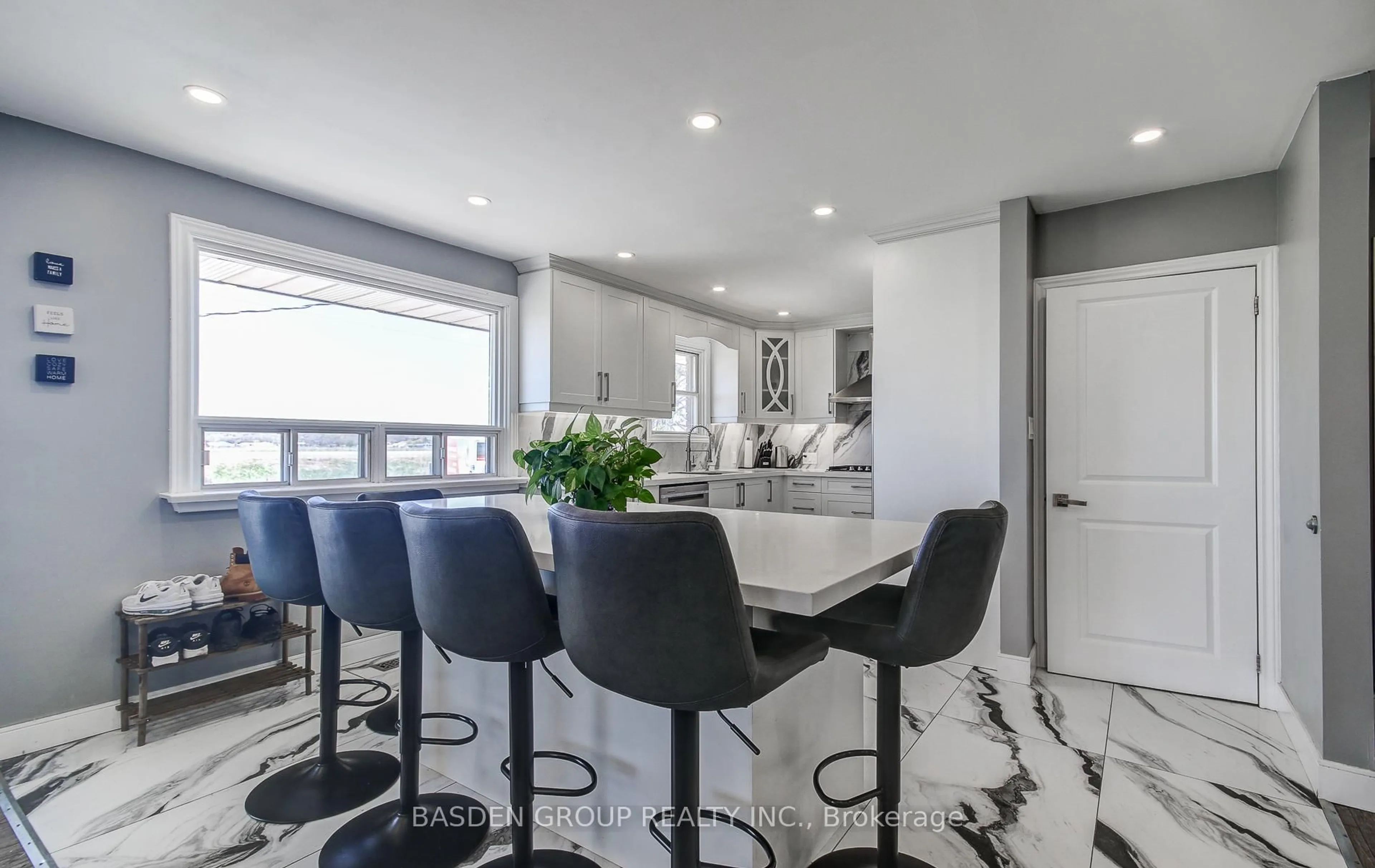 Contemporary kitchen, ceramic/tile floor for 545 Wist Rd, King Ontario L7B 0E9