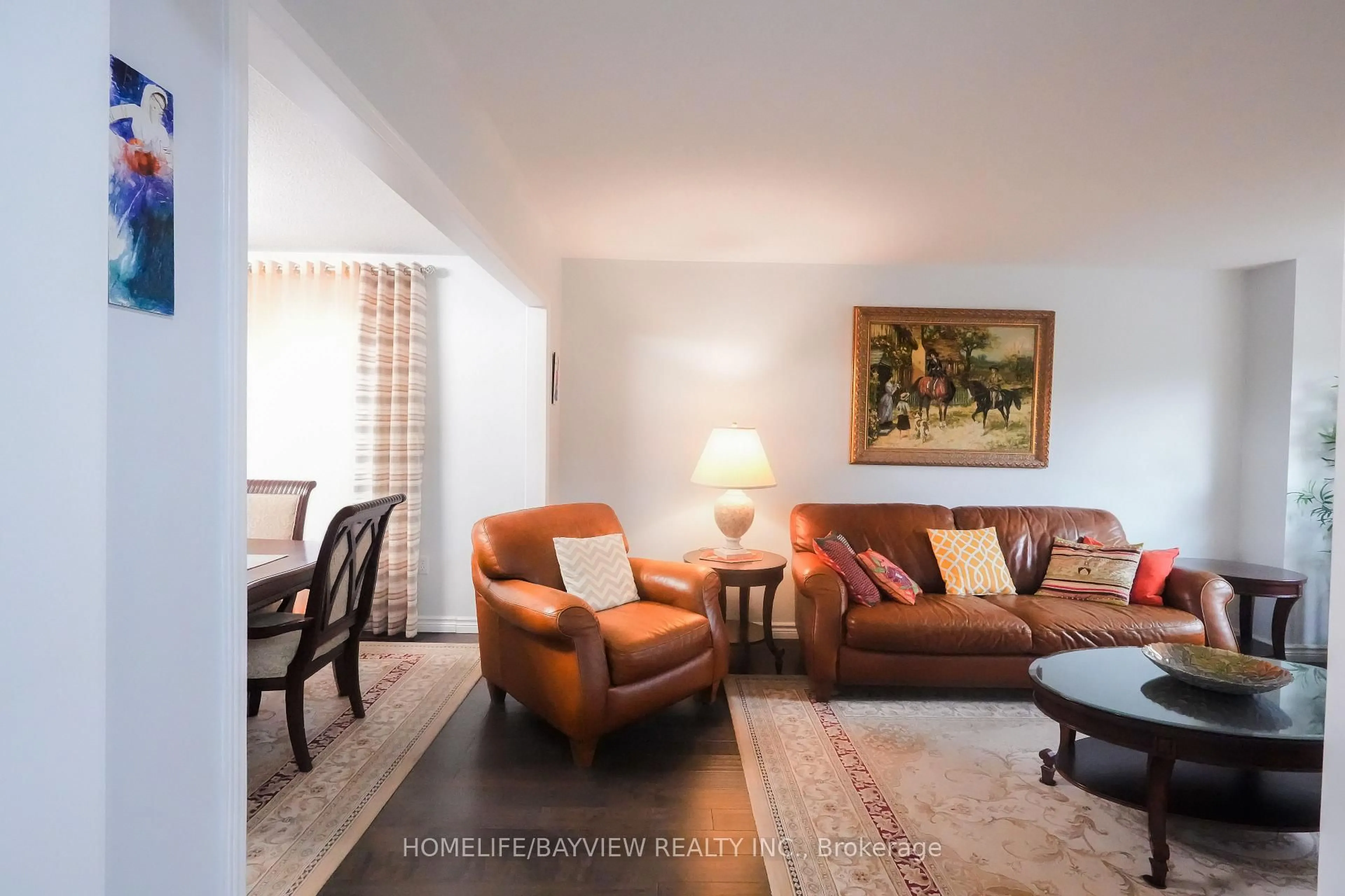 Living room with furniture, unknown for 137 Widdifield Ave, Newmarket Ontario L3X 1Z3