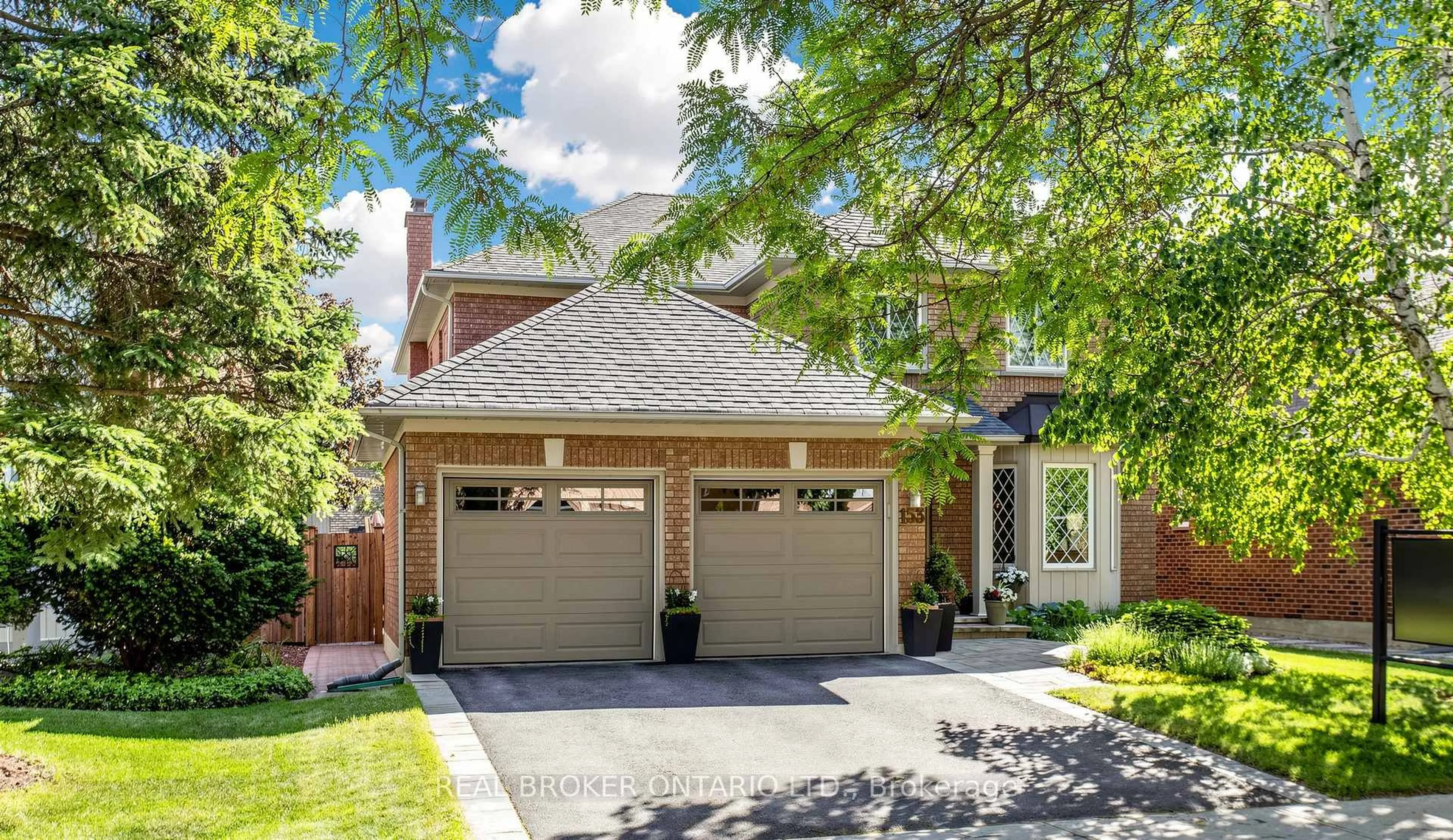 Home with brick exterior material, street for 153 Grenadier Cres, Vaughan Ontario L4J 7V6