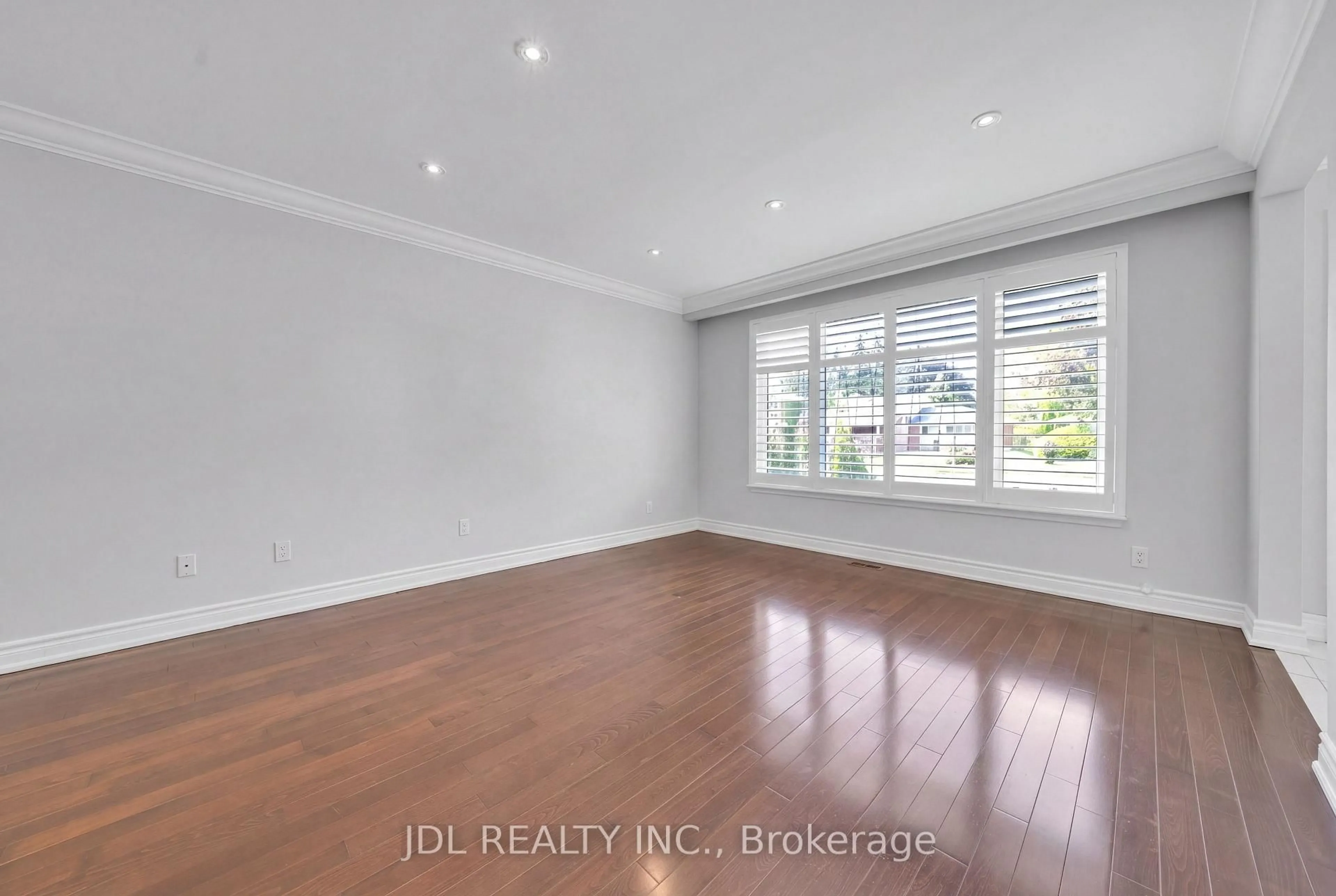 A pic of a room for 53 Southdale Dr, Markham Ontario L3P 1J6