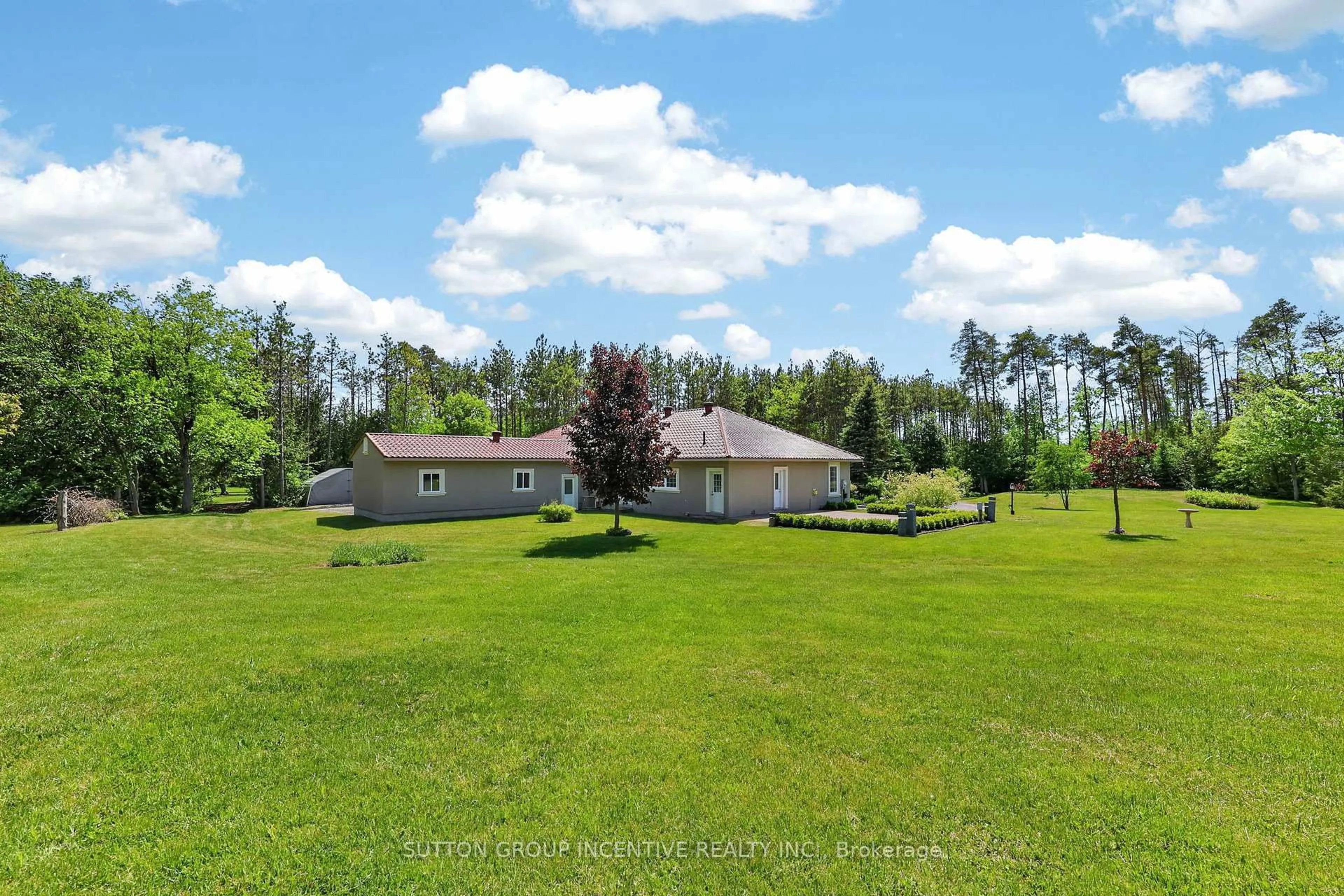 A pic from outside/outdoor area/front of a property/back of a property/a pic from drone, water/lake/river/ocean view for 6805 8th Line, Essa Ontario L0L 1N0