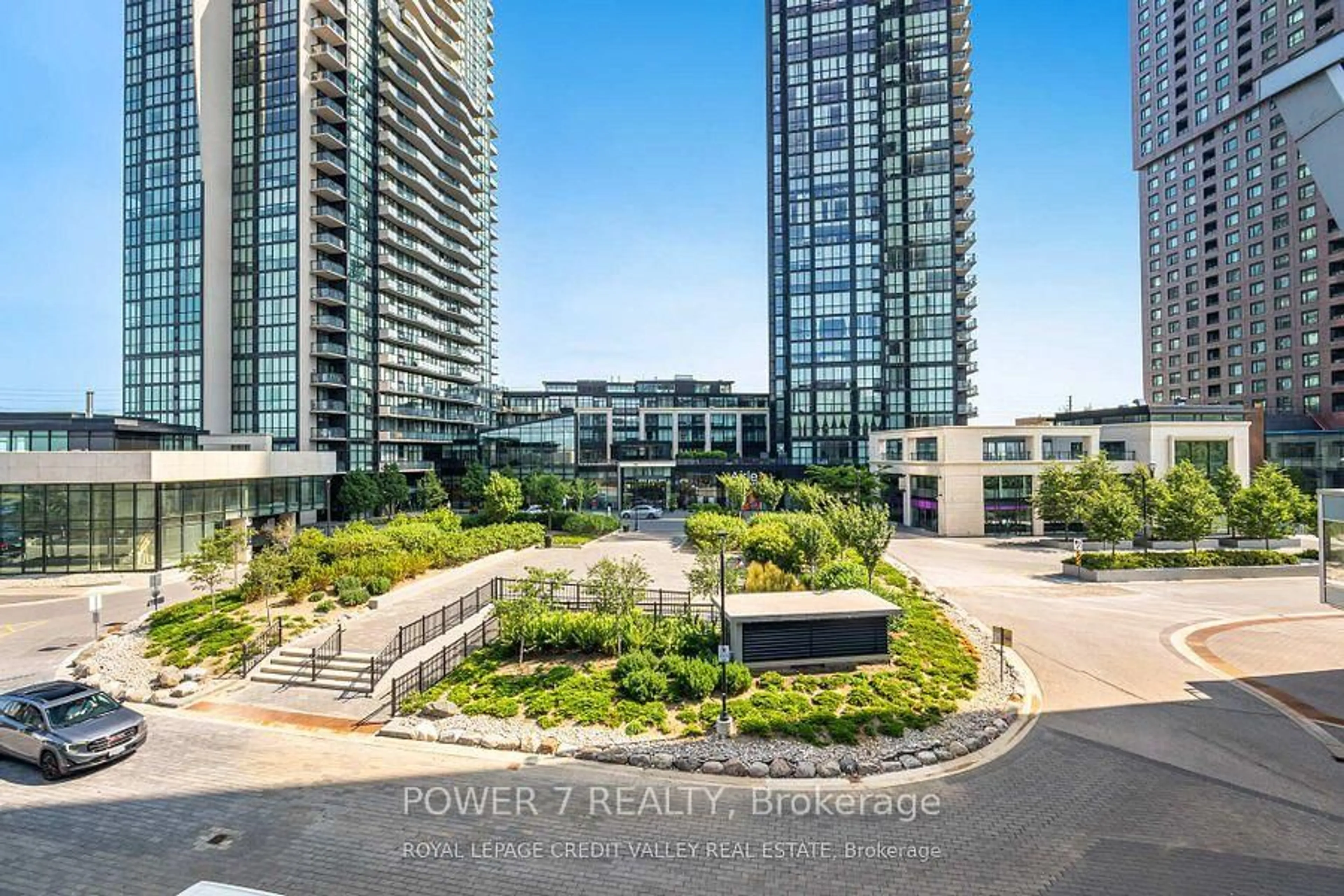 Indoor foyer for 2908 Highway 7 Rd #319, Vaughan Ontario L4K 0K5