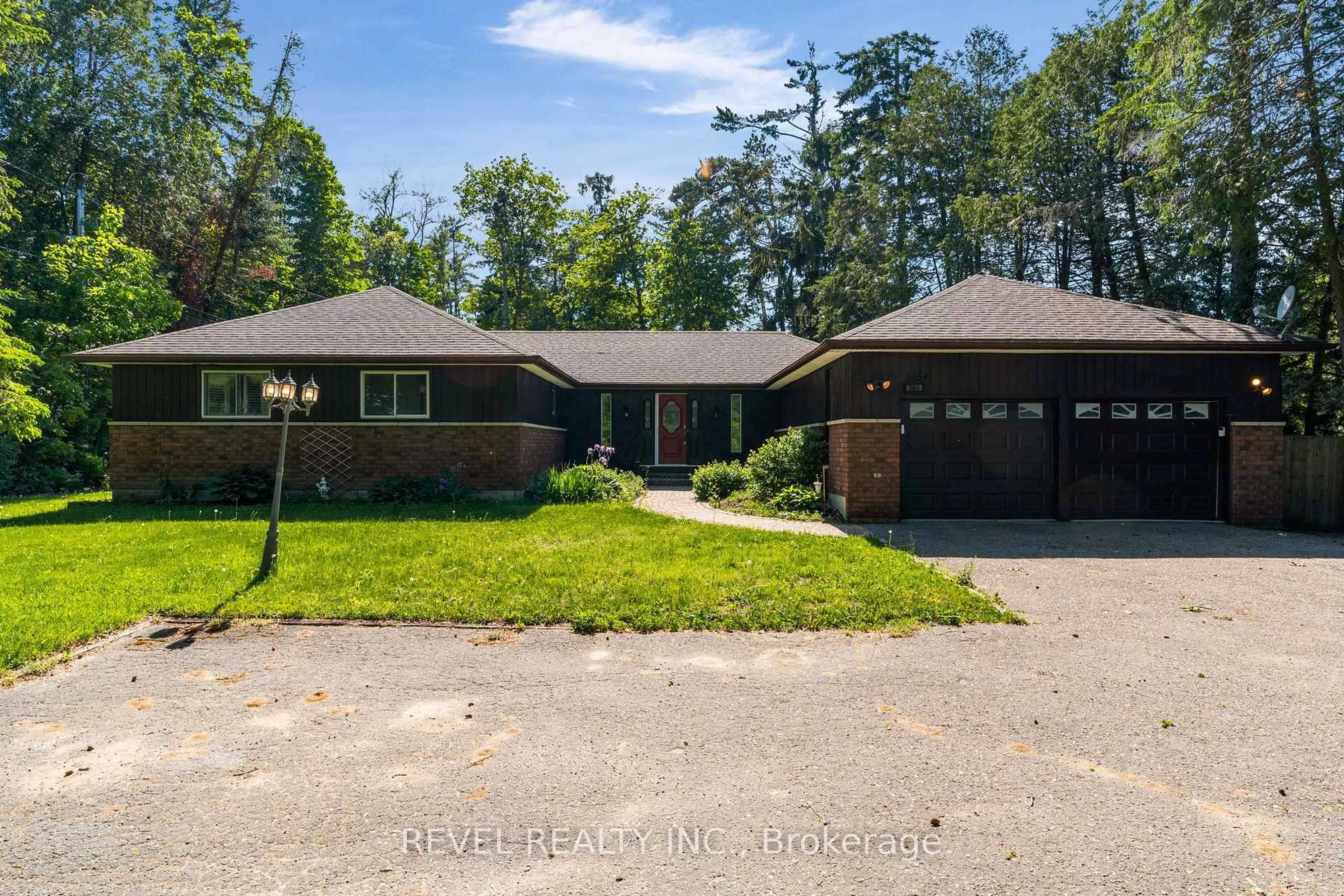 Unknown for 3964 GROVE Pl, Innisfil Ontario L9S 2S7
