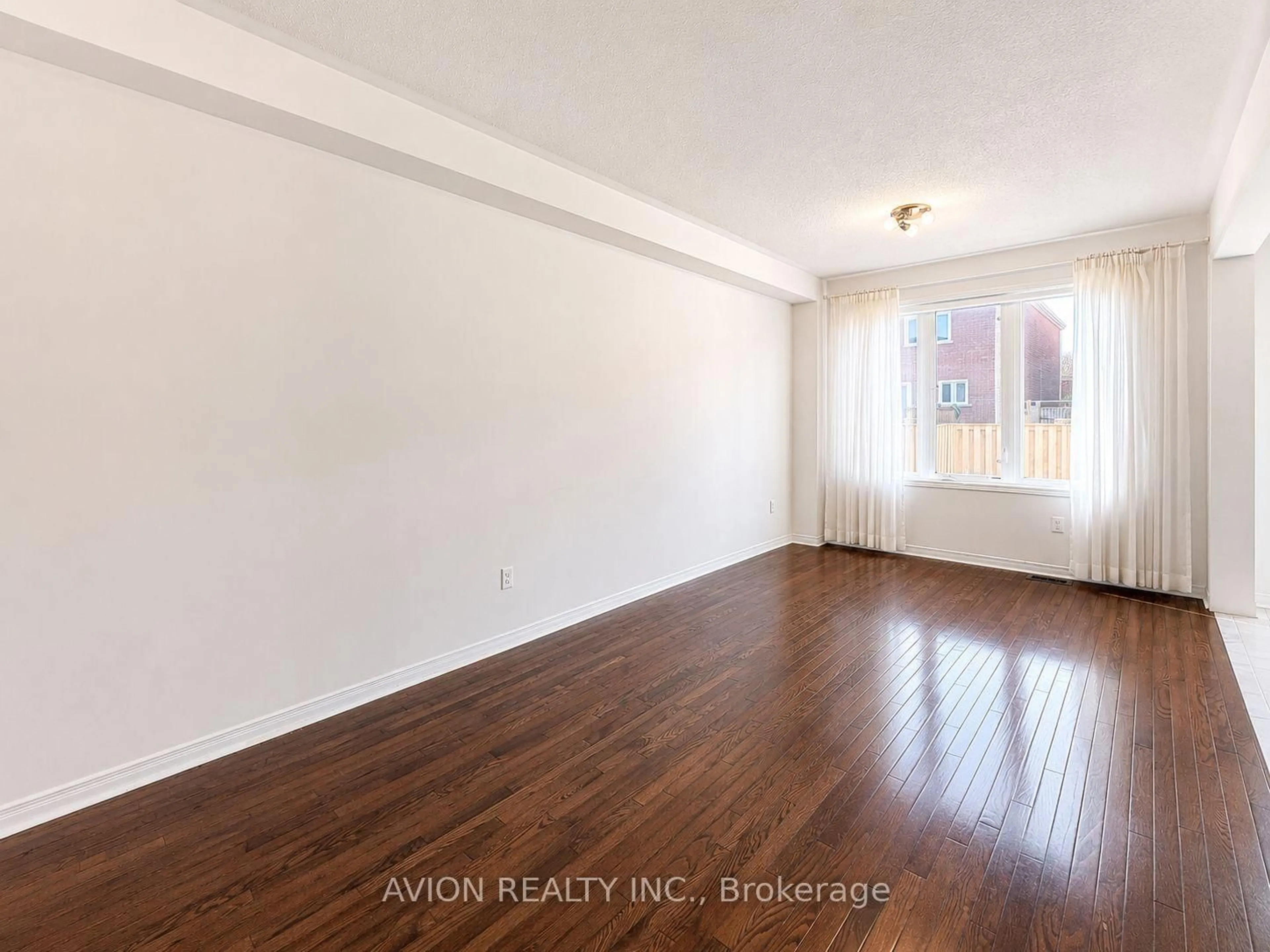 A pic of a room for 62 Coleluke Lane, Markham Ontario L3S 0B7