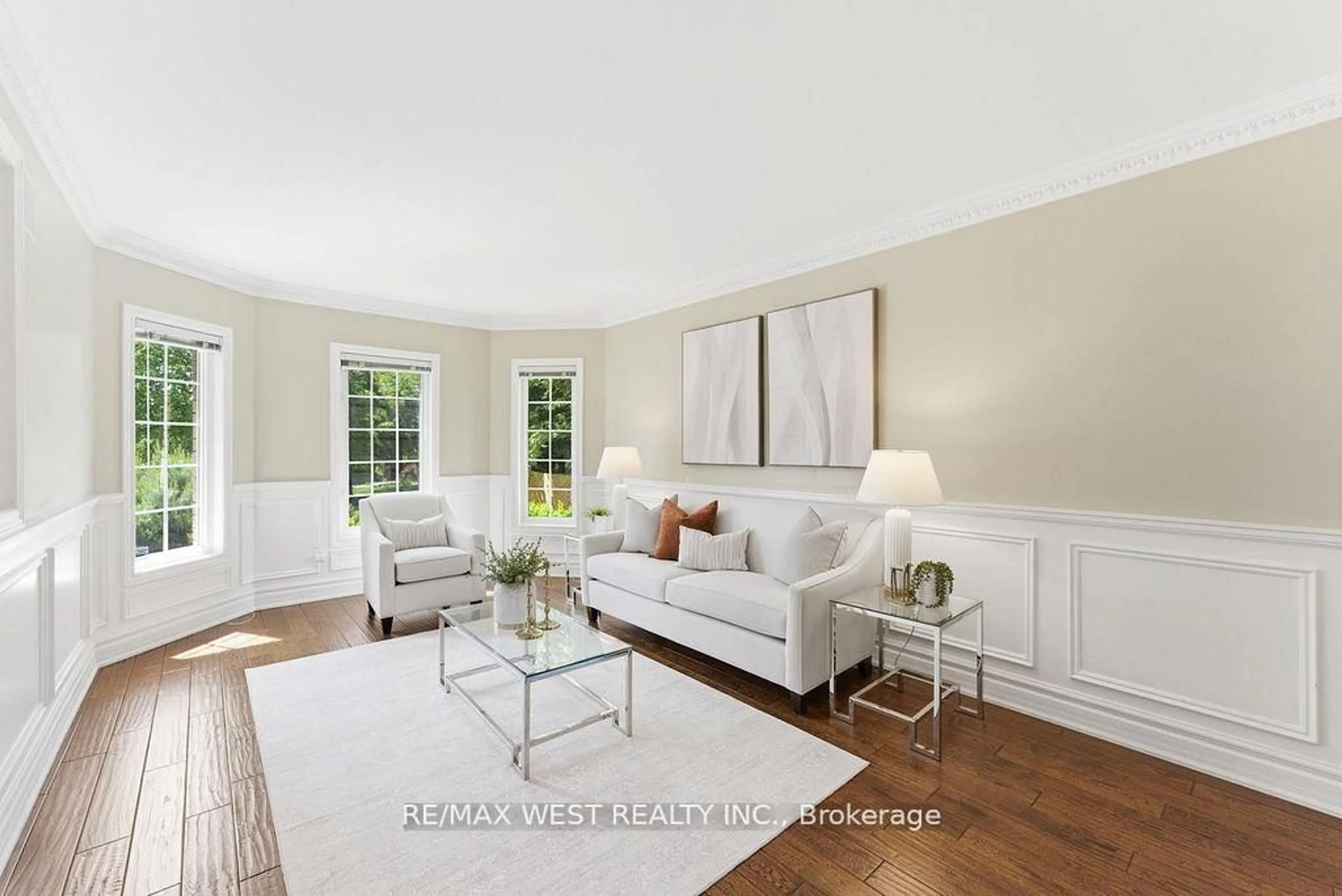 Living room with furniture, unknown for 205 Fletcher Dr, Vaughan Ontario L6A 2G2