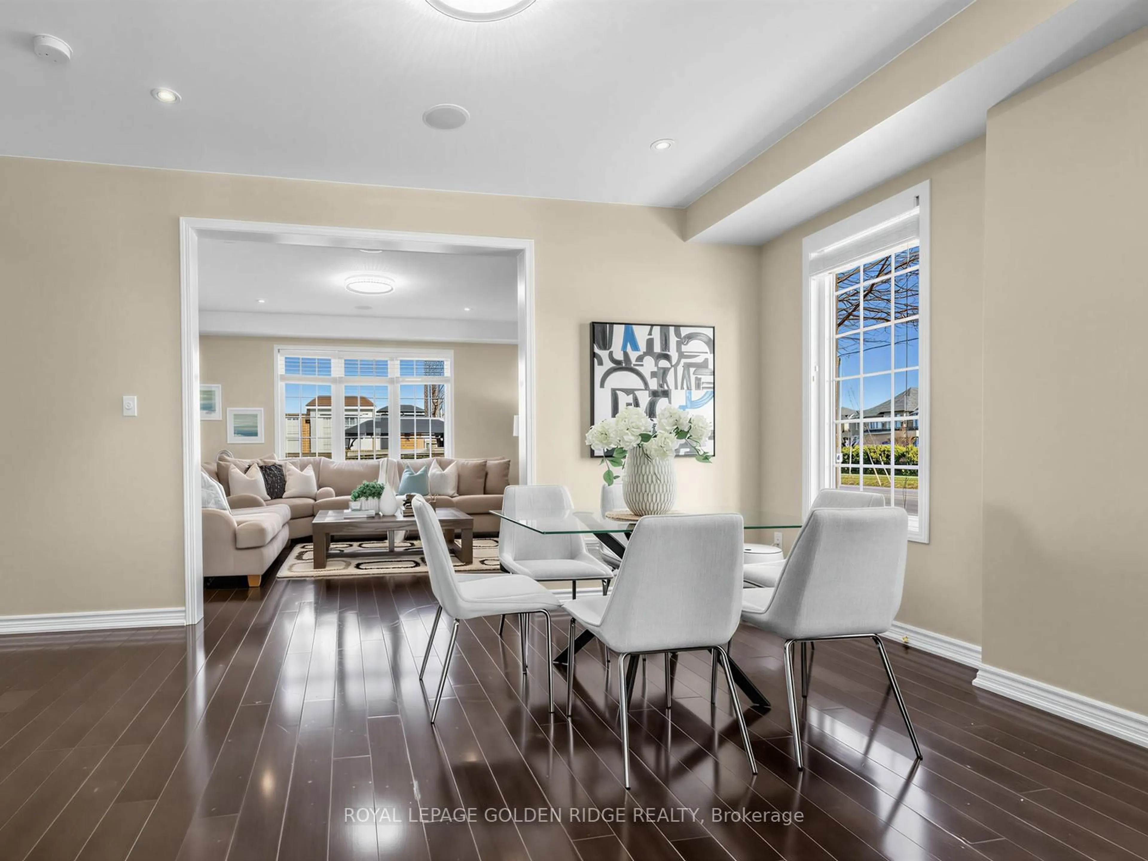 Dining room, unknown for 78 Bulmer Cres, Newmarket Ontario L3X 3K1
