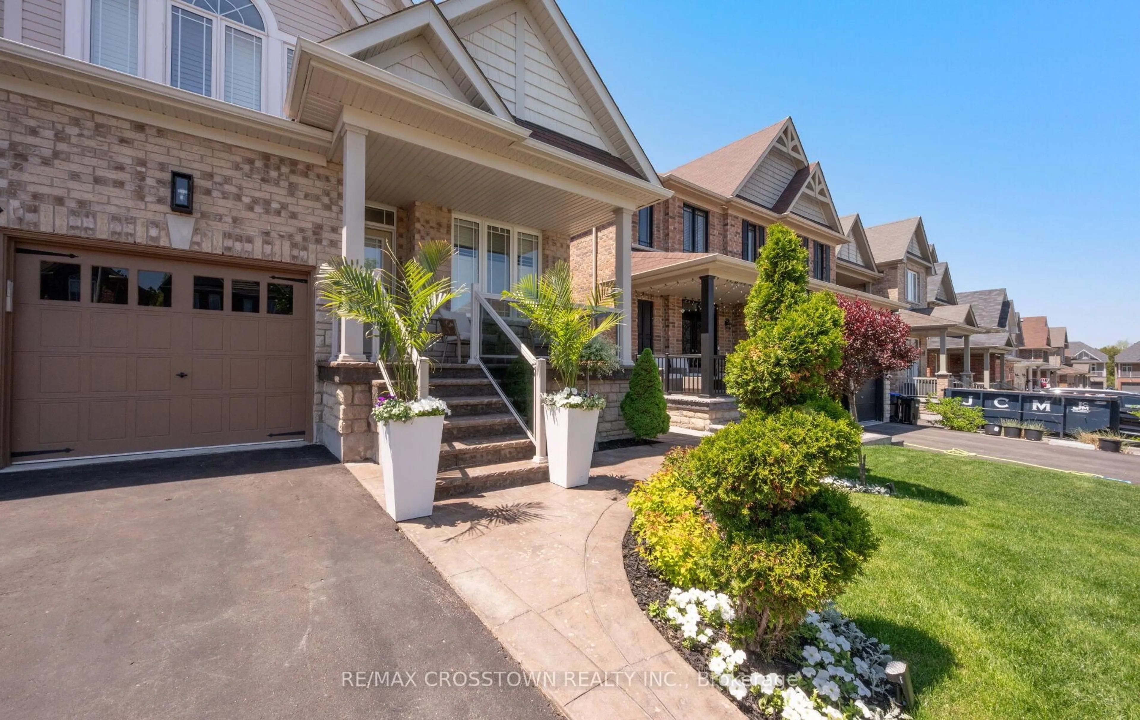 Home with brick exterior material, street for 46 Pierce Pl, New Tecumseth Ontario L0G 1W0
