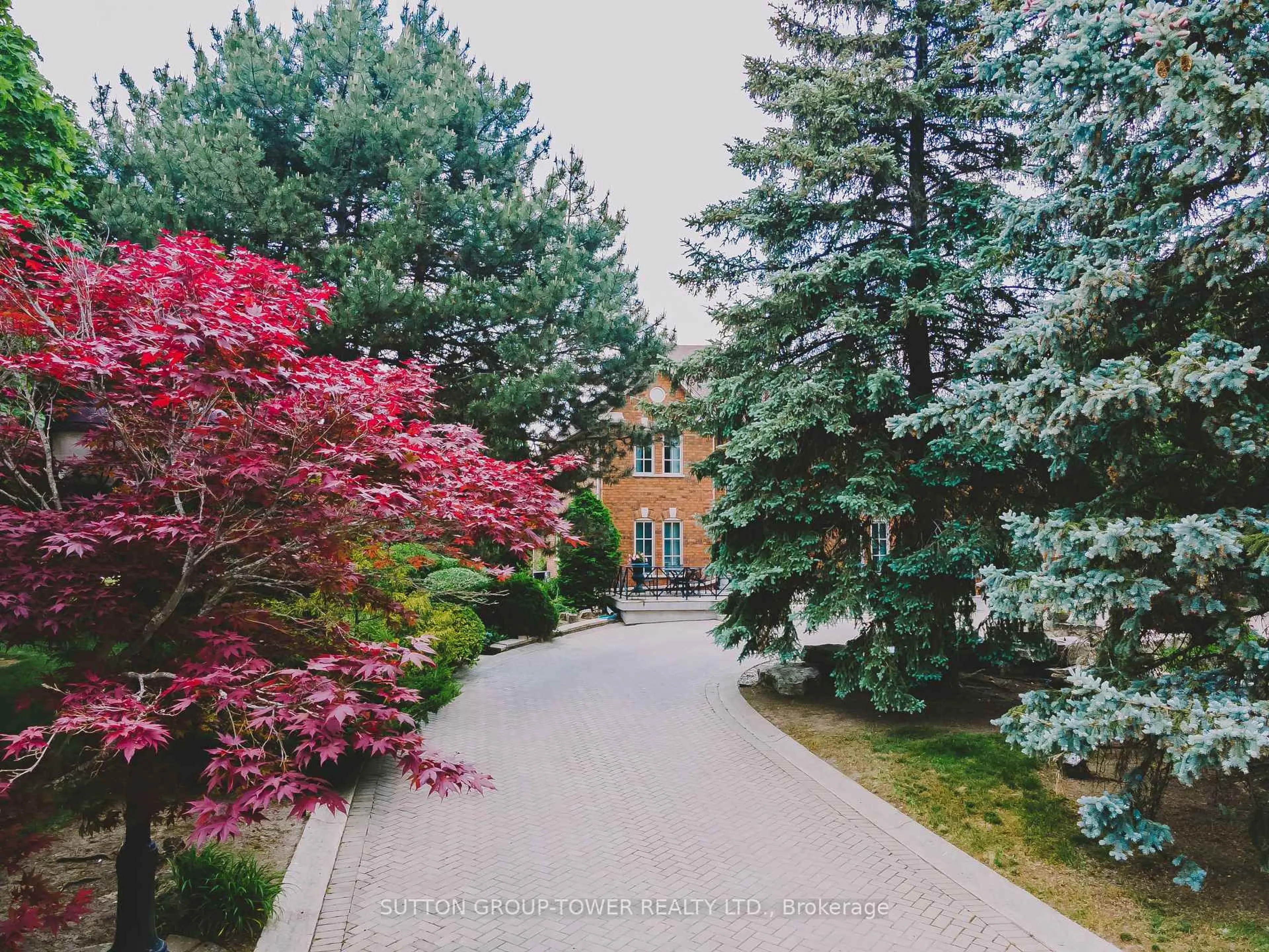Unknown for 138 Dianawood Rdge, Vaughan Ontario L4L 6W8