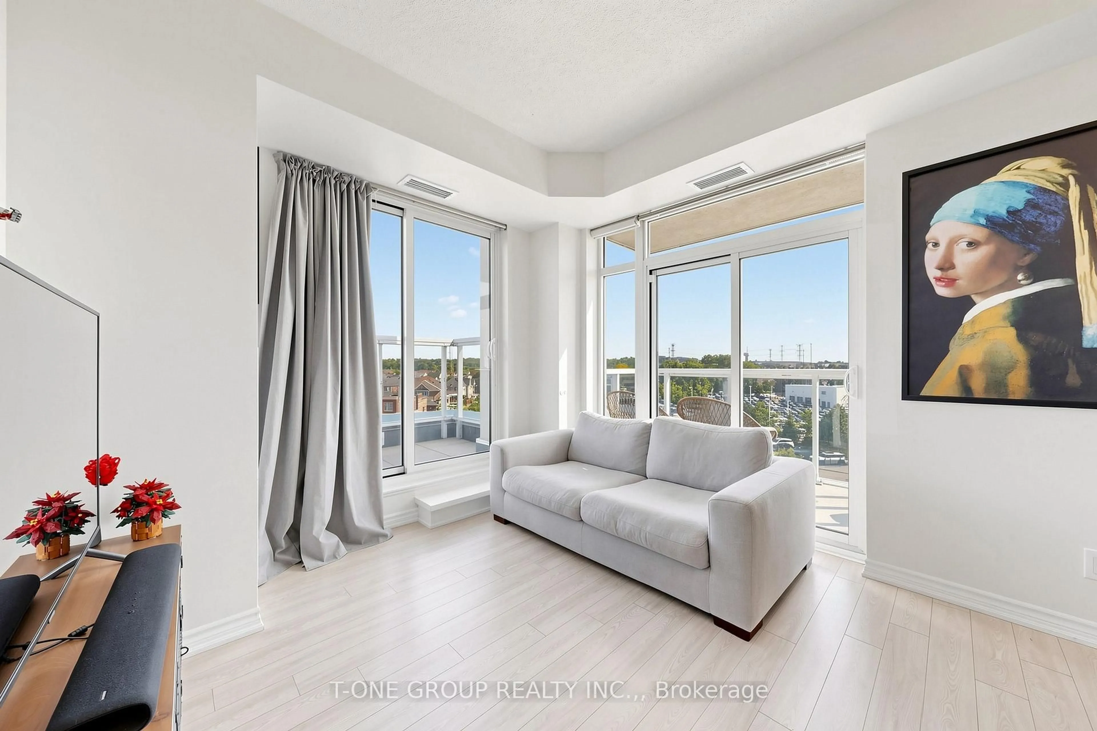 Living room with furniture, unknown for 8323 Kennedy Rd #508, Markham Ontario L3R 5W7