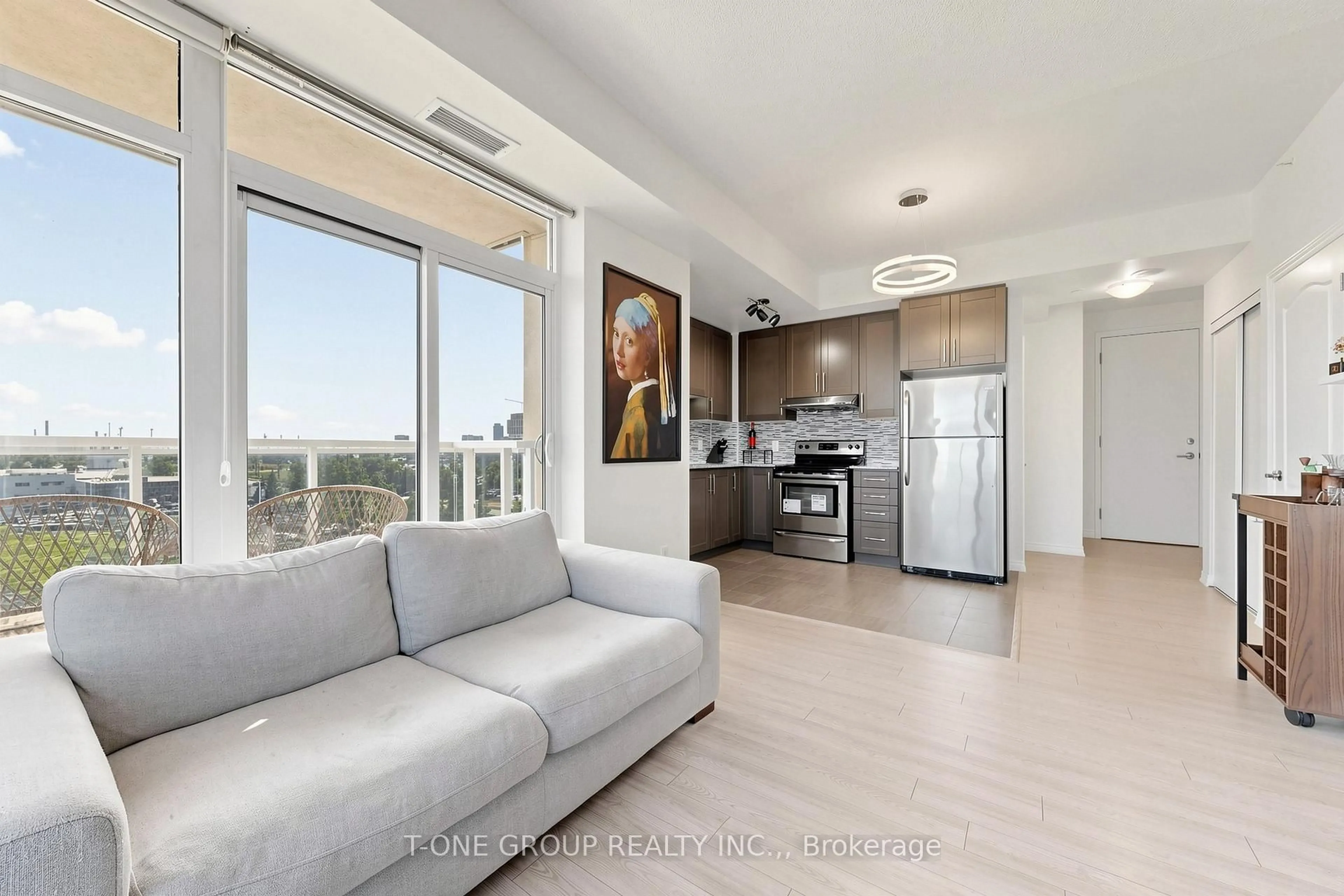 Living room with furniture, unknown for 8323 Kennedy Rd #508, Markham Ontario L3R 5W7