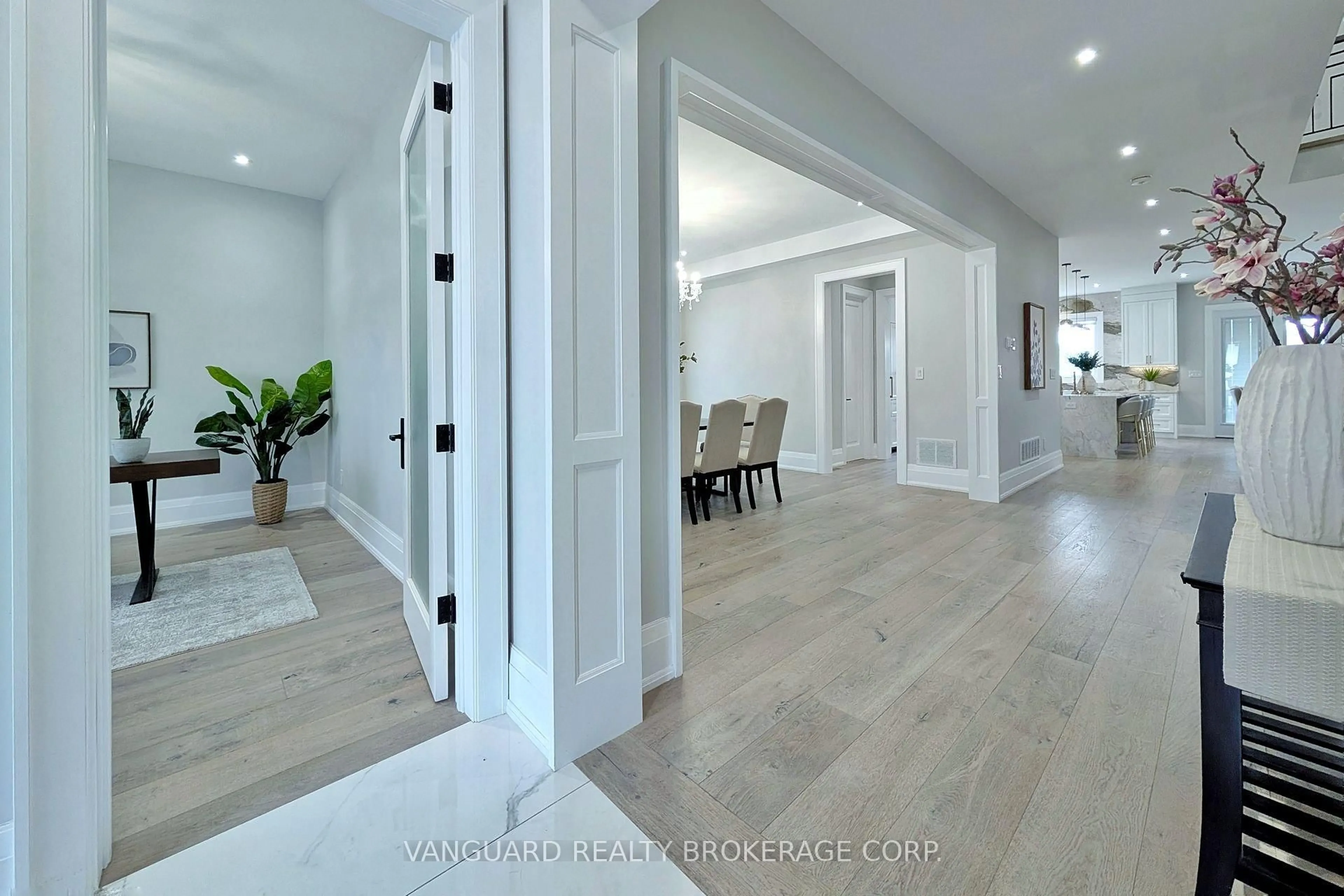 Indoor entryway for 7 Houston Rd, Vaughan Ontario L4L 1V2
