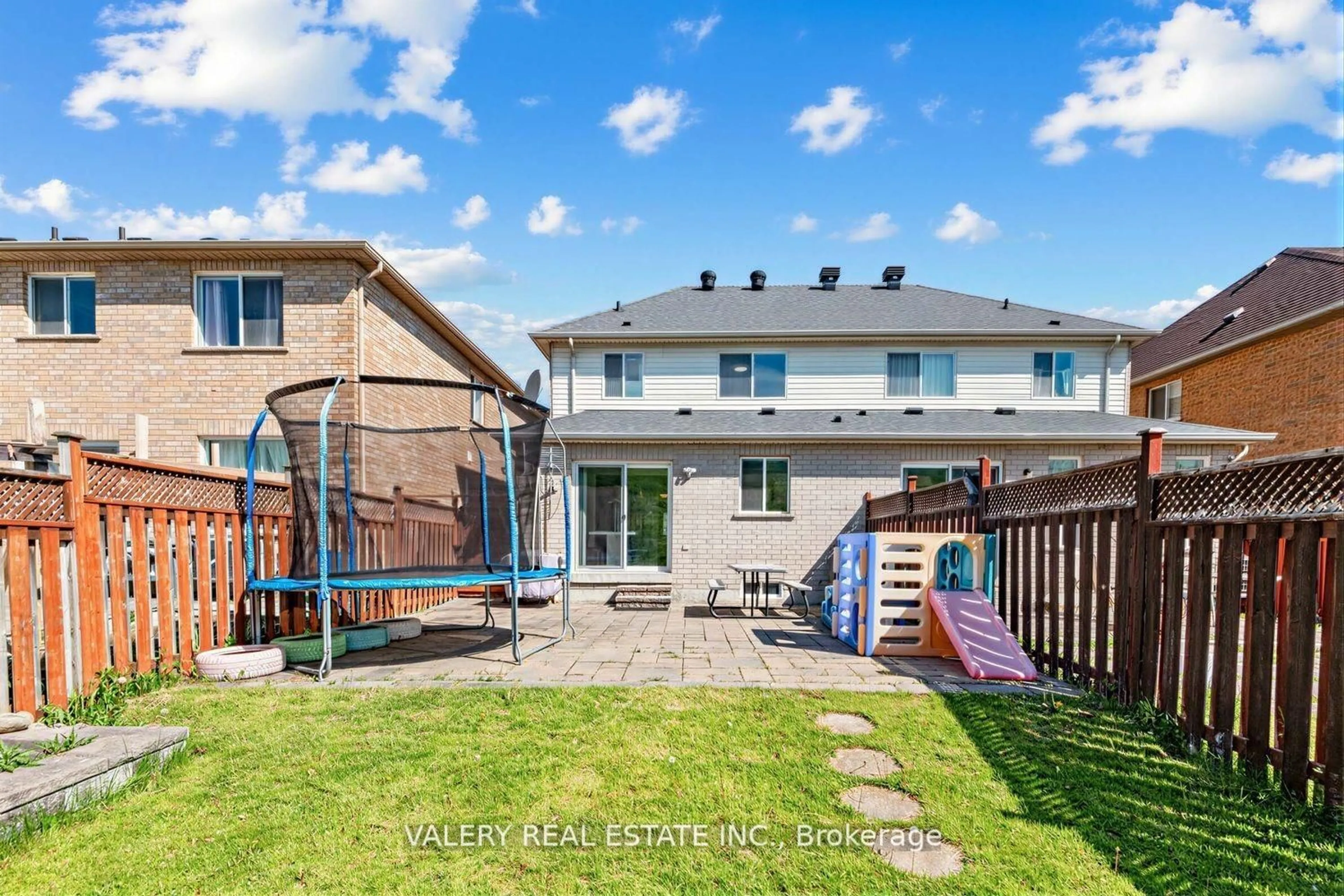 Unknown for 511 Caboto Tr, Markham Ontario L3R 5S2