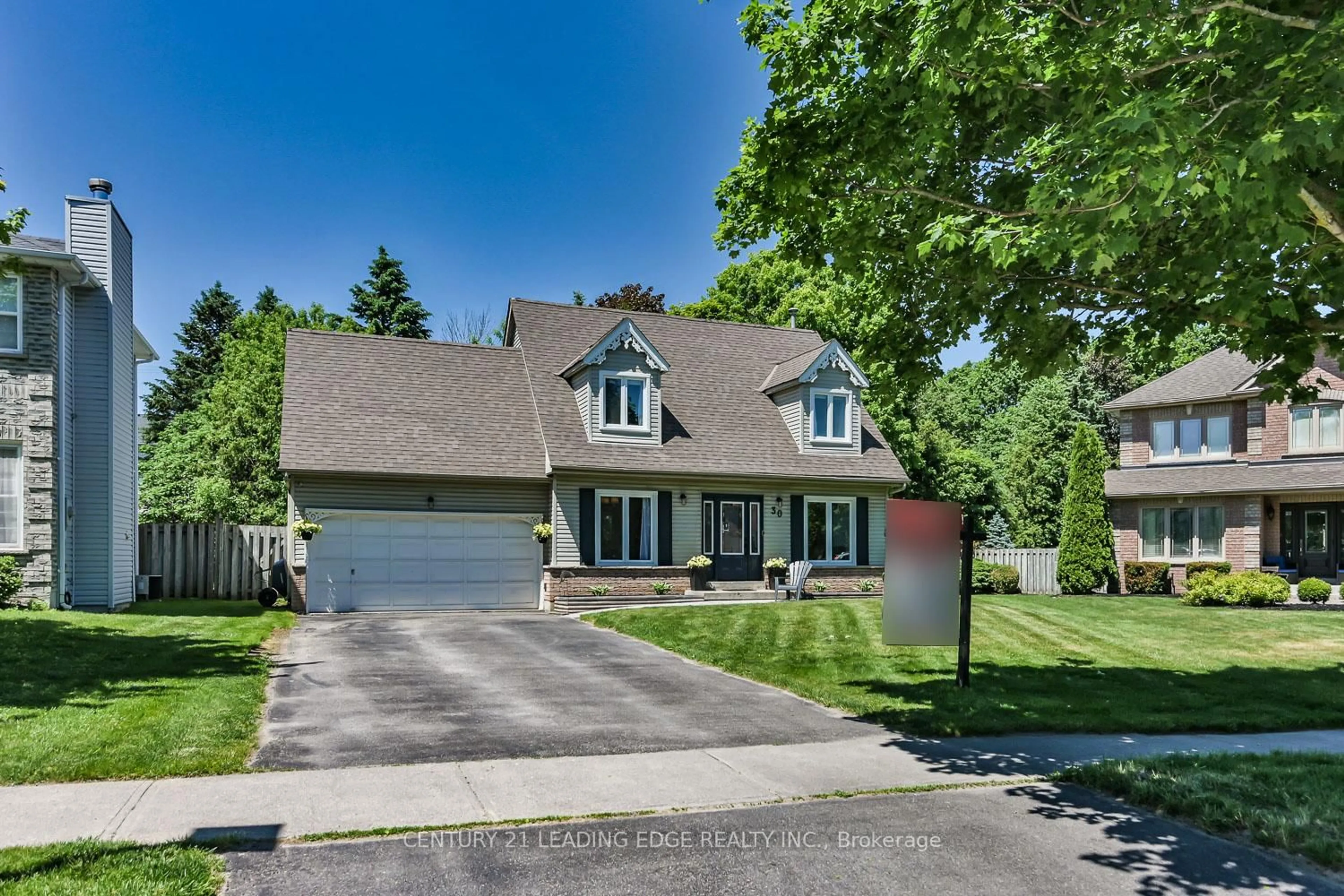 Unknown for 30 McGuire Cres, Uxbridge Ontario L9P 1G7