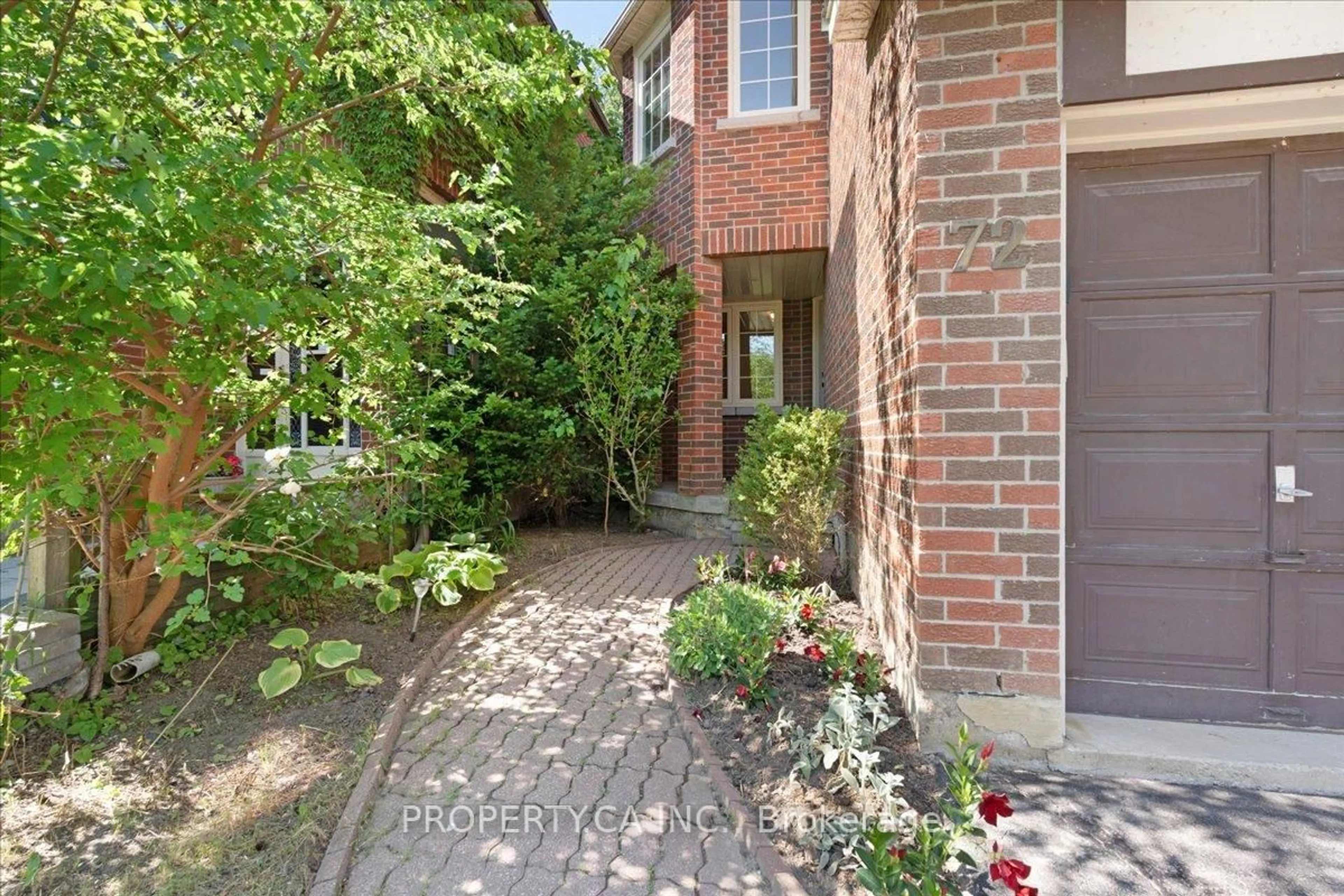 Home with brick exterior material, street for 72 Roxborough Lane, Vaughan Ontario L4J 4S9