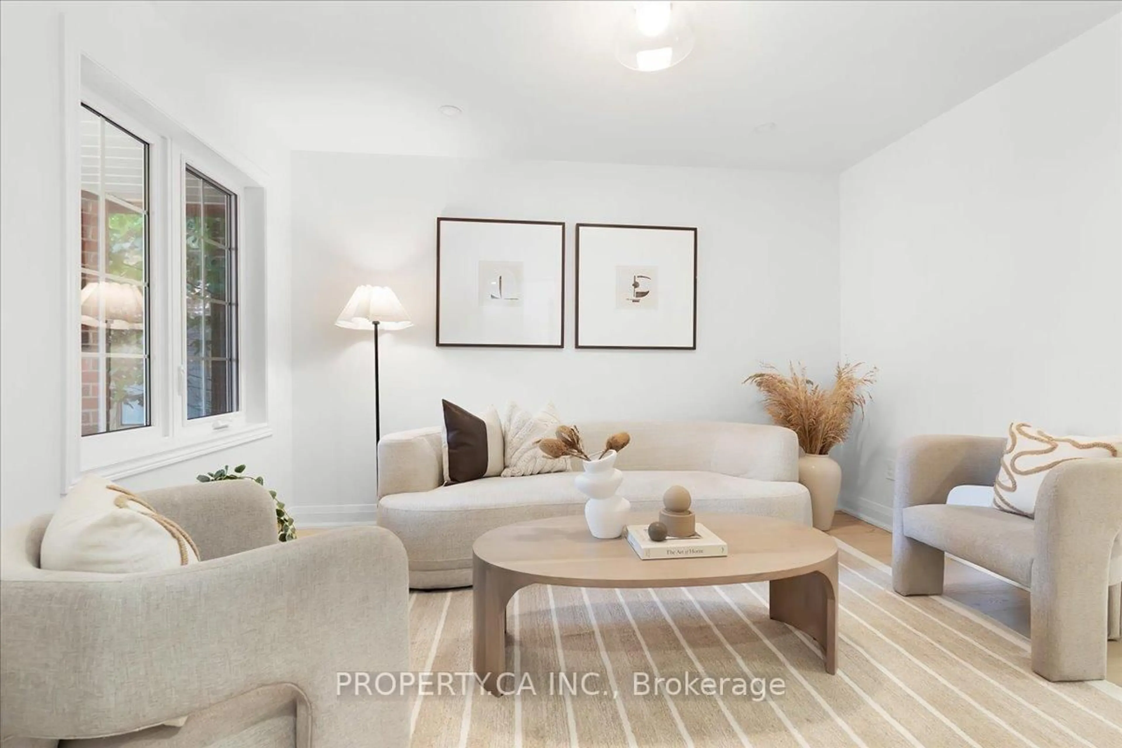 Living room with furniture, unknown for 72 Roxborough Lane, Vaughan Ontario L4J 4S9