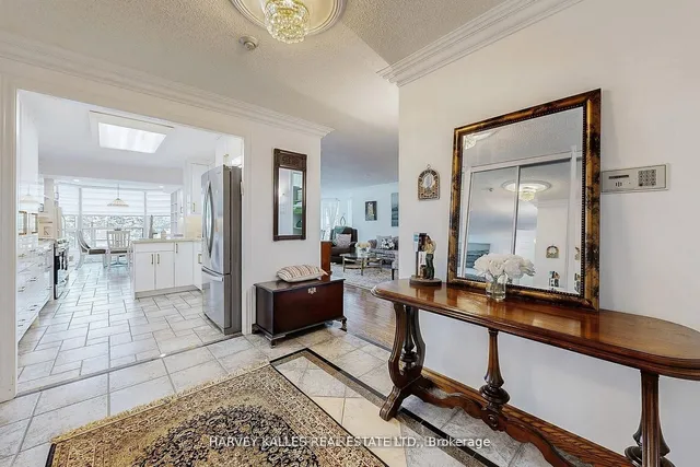 7300 Yonge St #311, Vaughan 3
