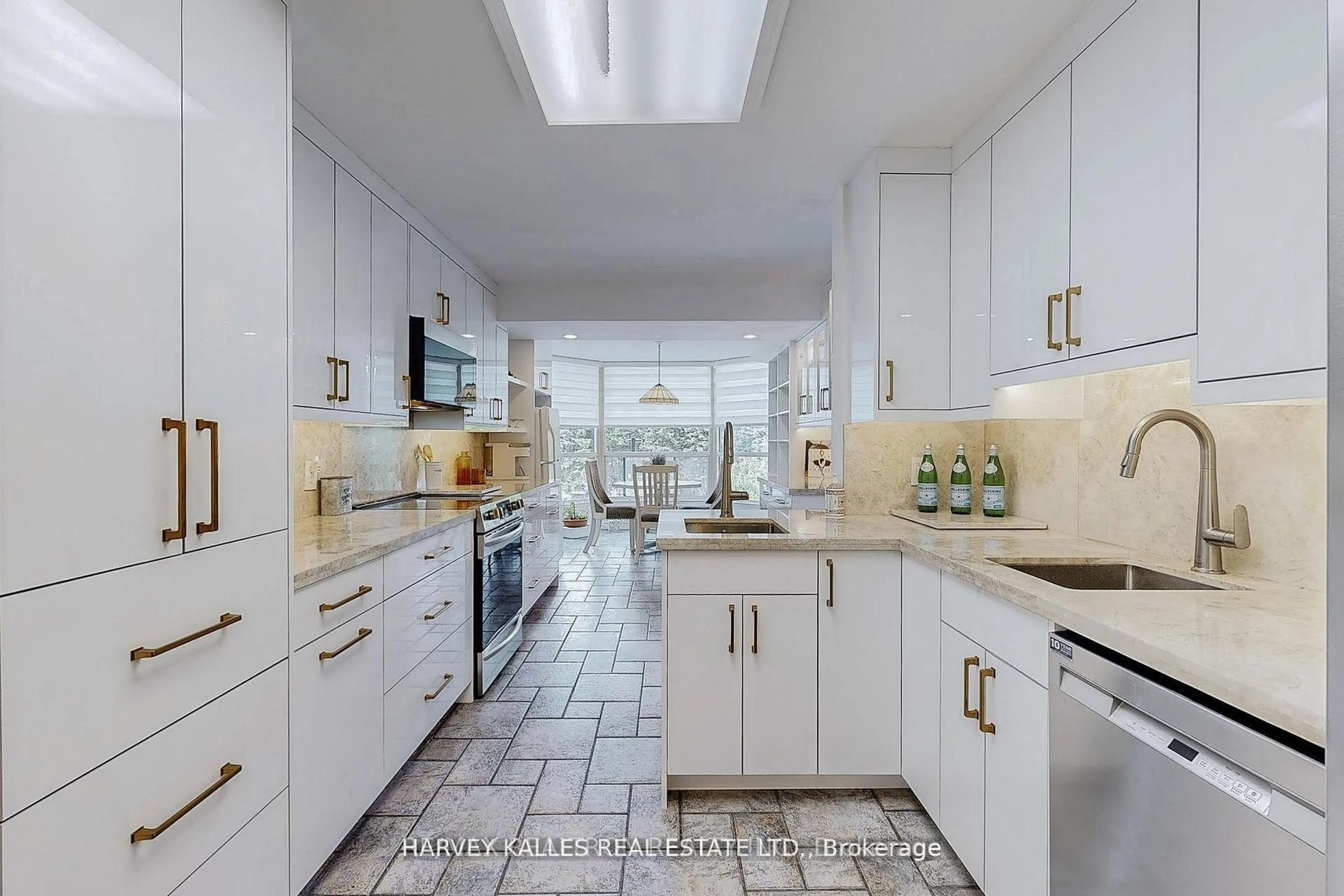 Open concept kitchen, ceramic/tile floor for 7300 Yonge St #311, Vaughan Ontario L4J 7Y5