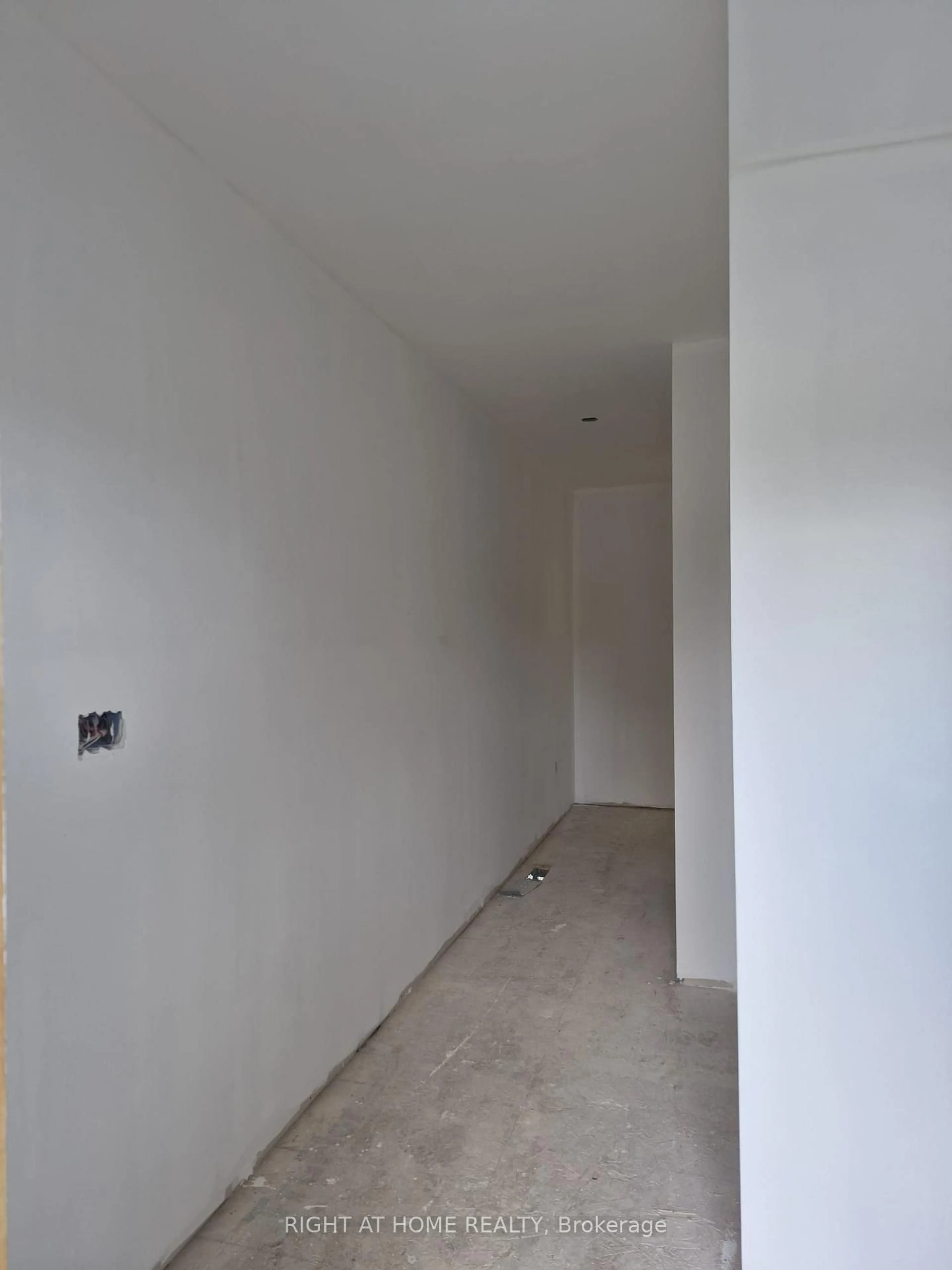 A pic of a room for 17 Ravenscraig Pl, Innisfil Ontario L0L 1L0