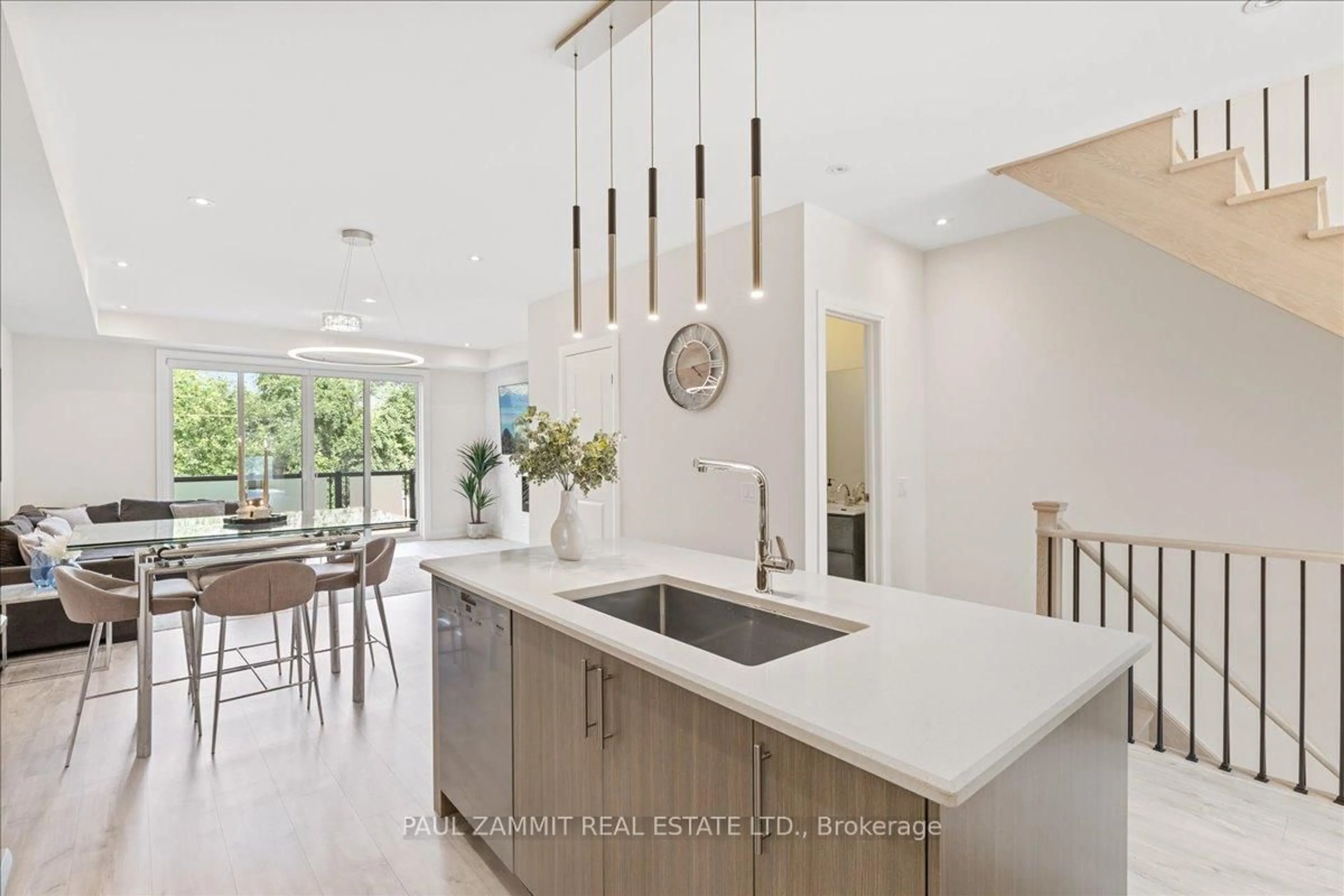 Open concept kitchen, ceramic/tile floor for 39 Harold Lawrie Lane, Markham Ontario L3T 0G1