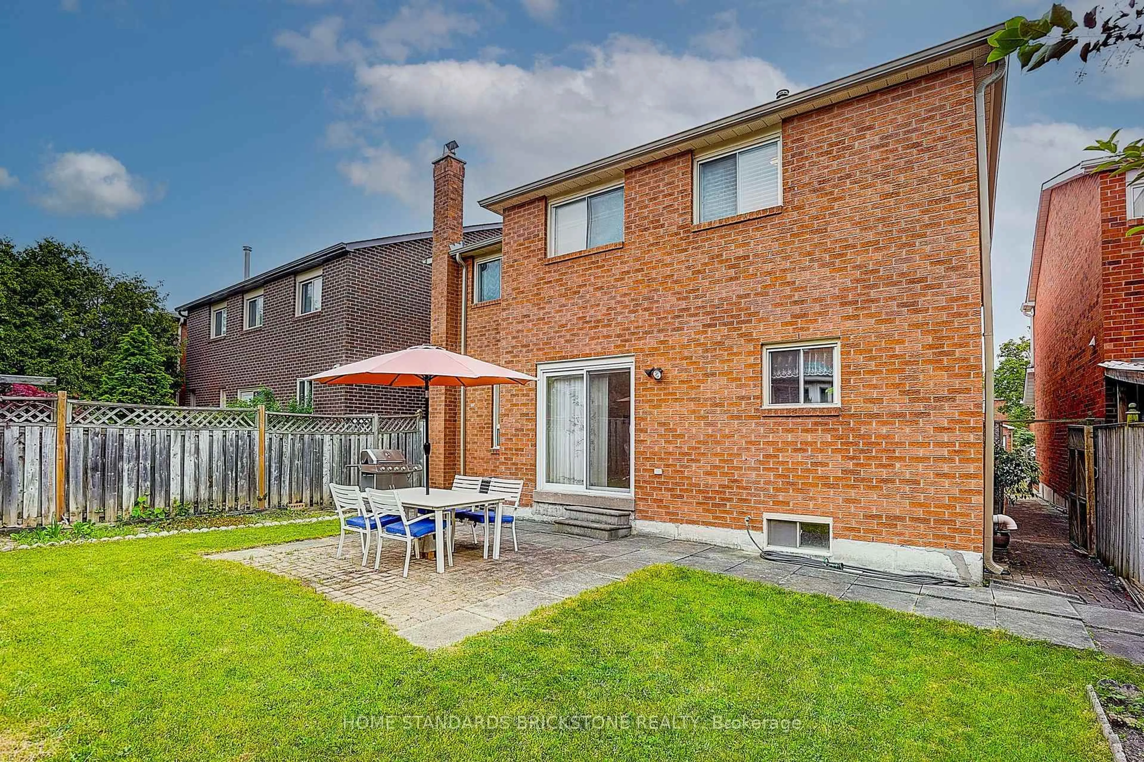 Patio, street for 52 Janesville Rd, Vaughan Ontario L4J 6Z8