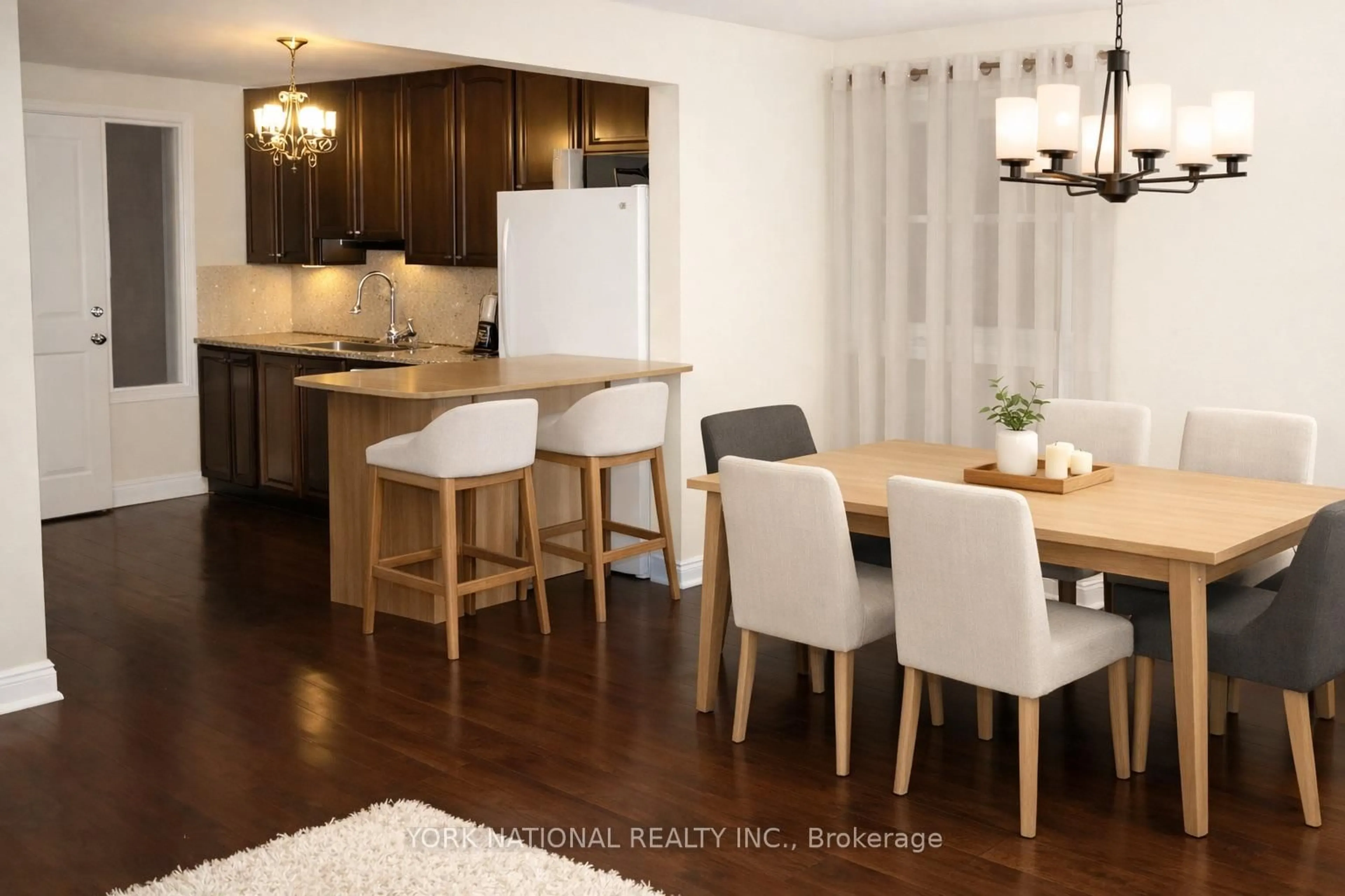 Open concept kitchen, wood/laminate floor for 120 Pugsley Ave, Richmond Hill Ontario L4C 1Z9