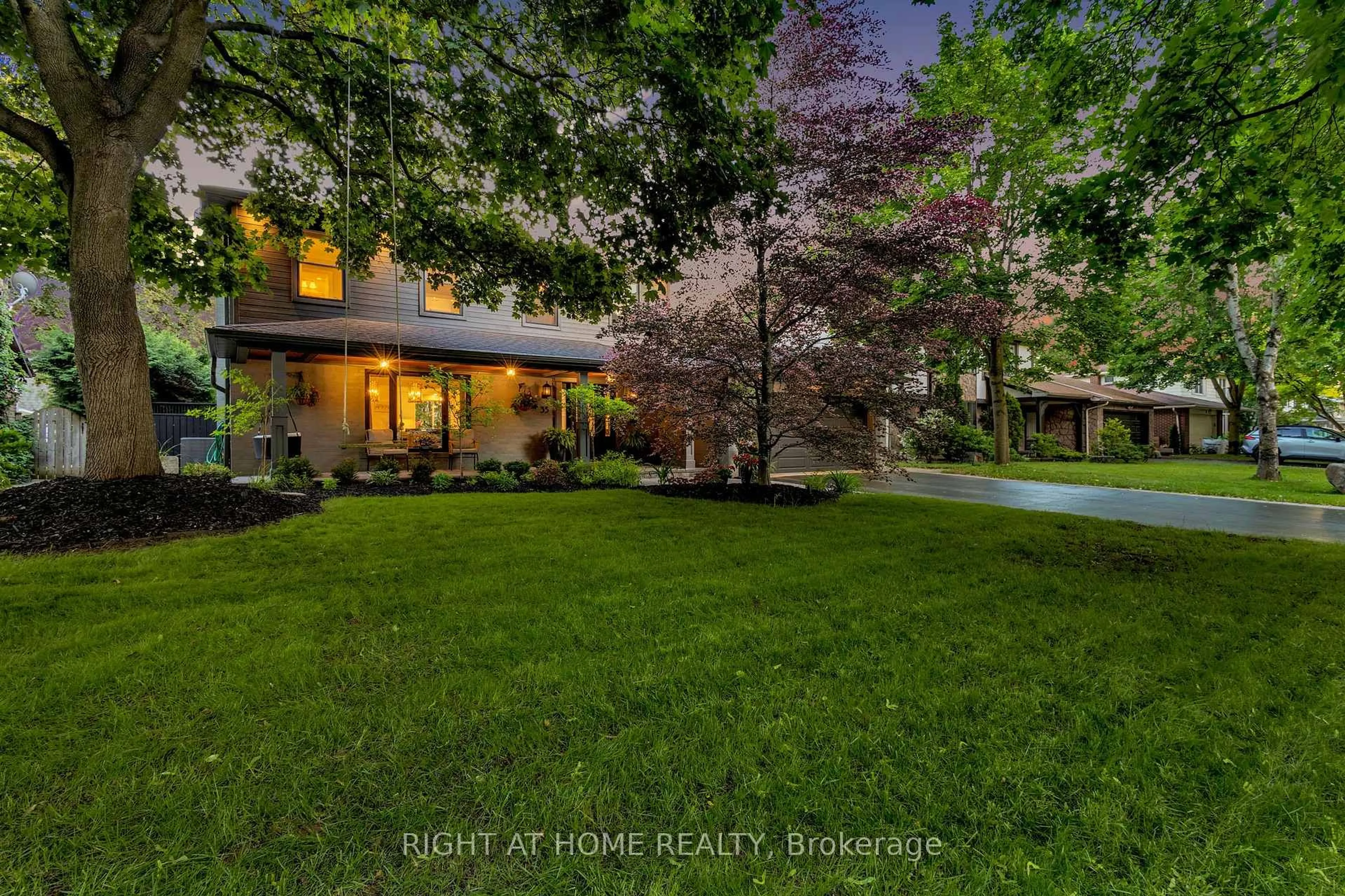 A pic from outside/outdoor area/front of a property/back of a property/a pic from drone, street for 35 Senator Reesor's Dr, Markham Ontario L3P 3E3