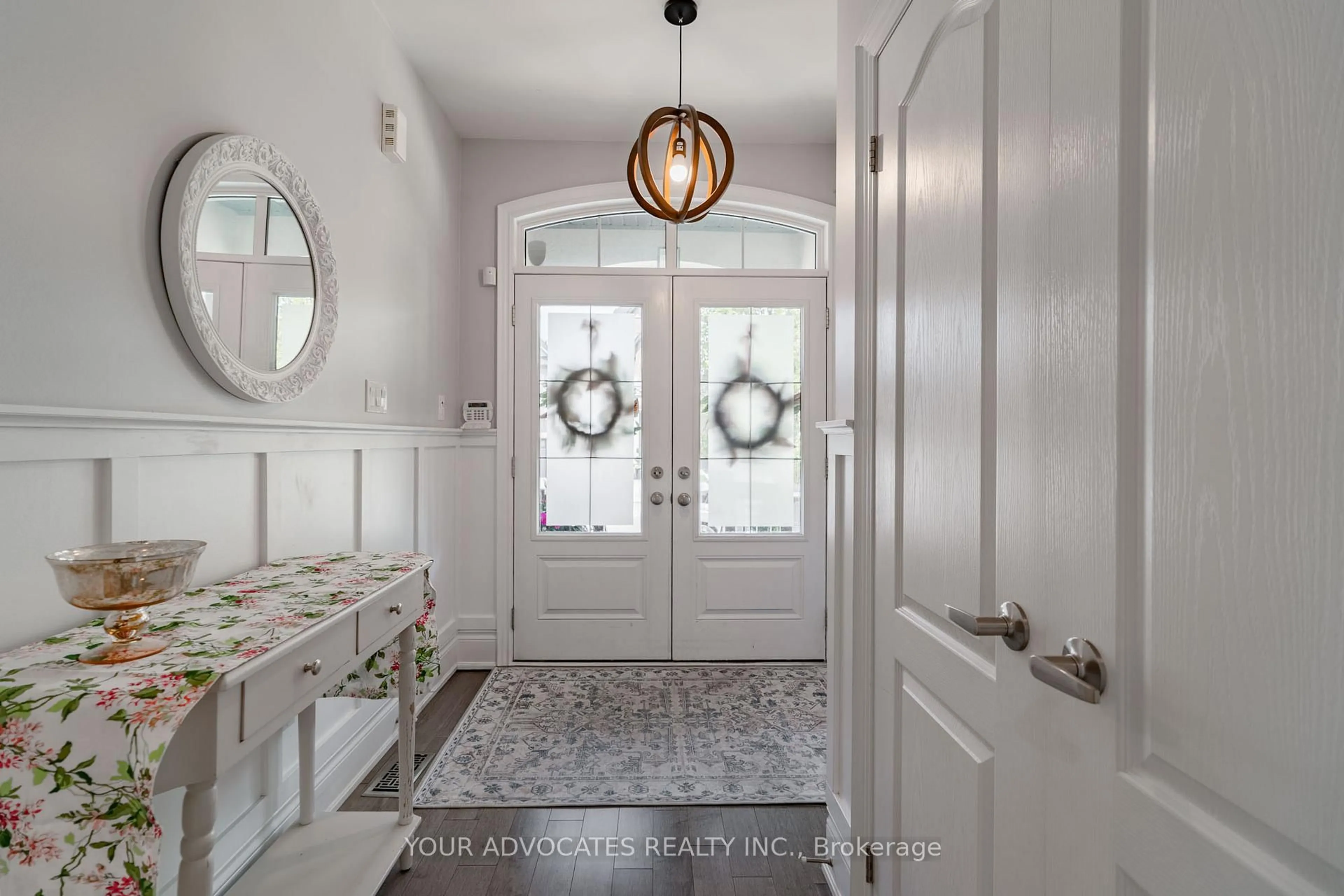 Indoor entryway for 242 Cranbrook Cres, Vaughan Ontario L4H 4K9