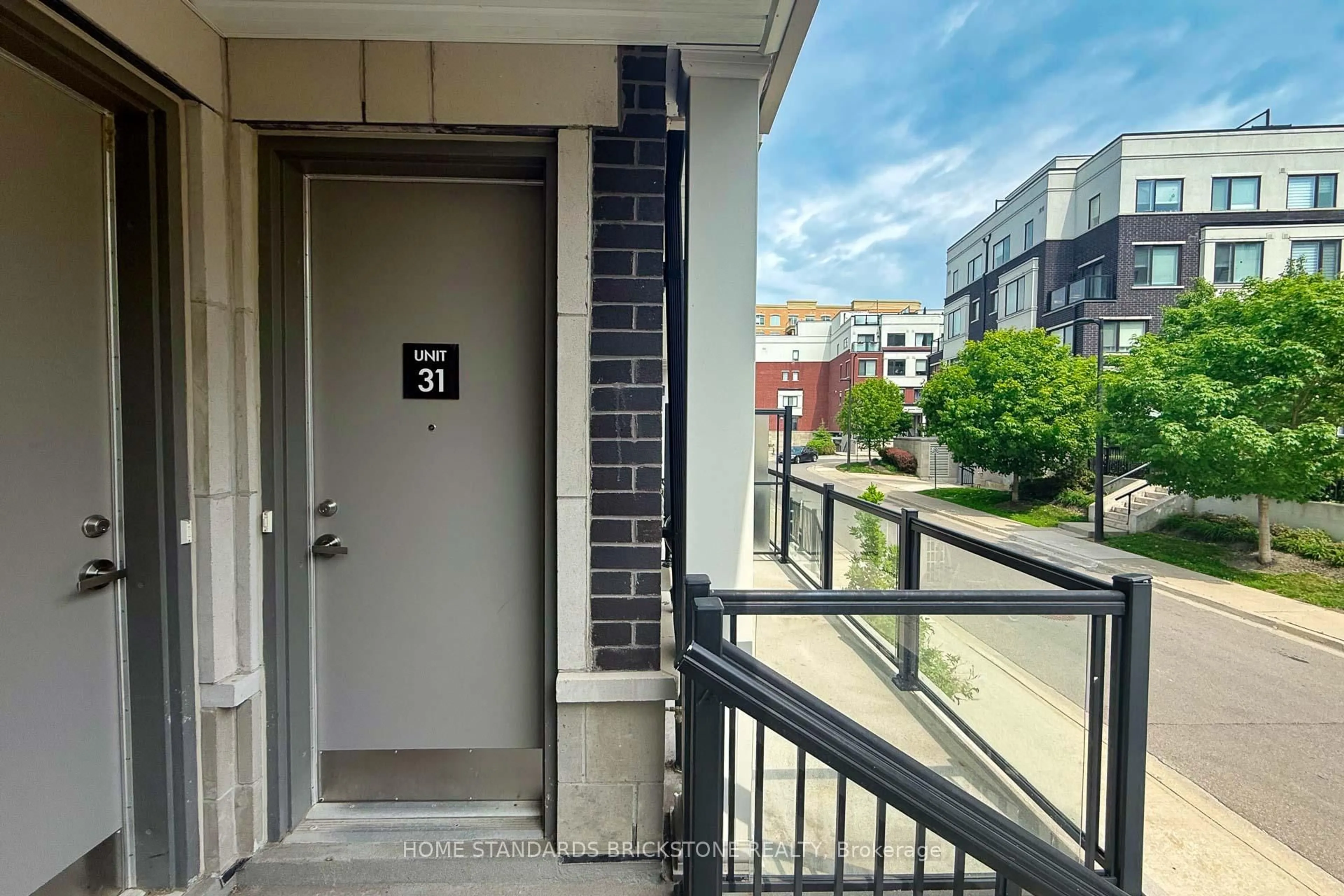 Balcony in the apartment, street for 200 Alex Gardner Circ #31, Aurora Ontario L4G 3G5