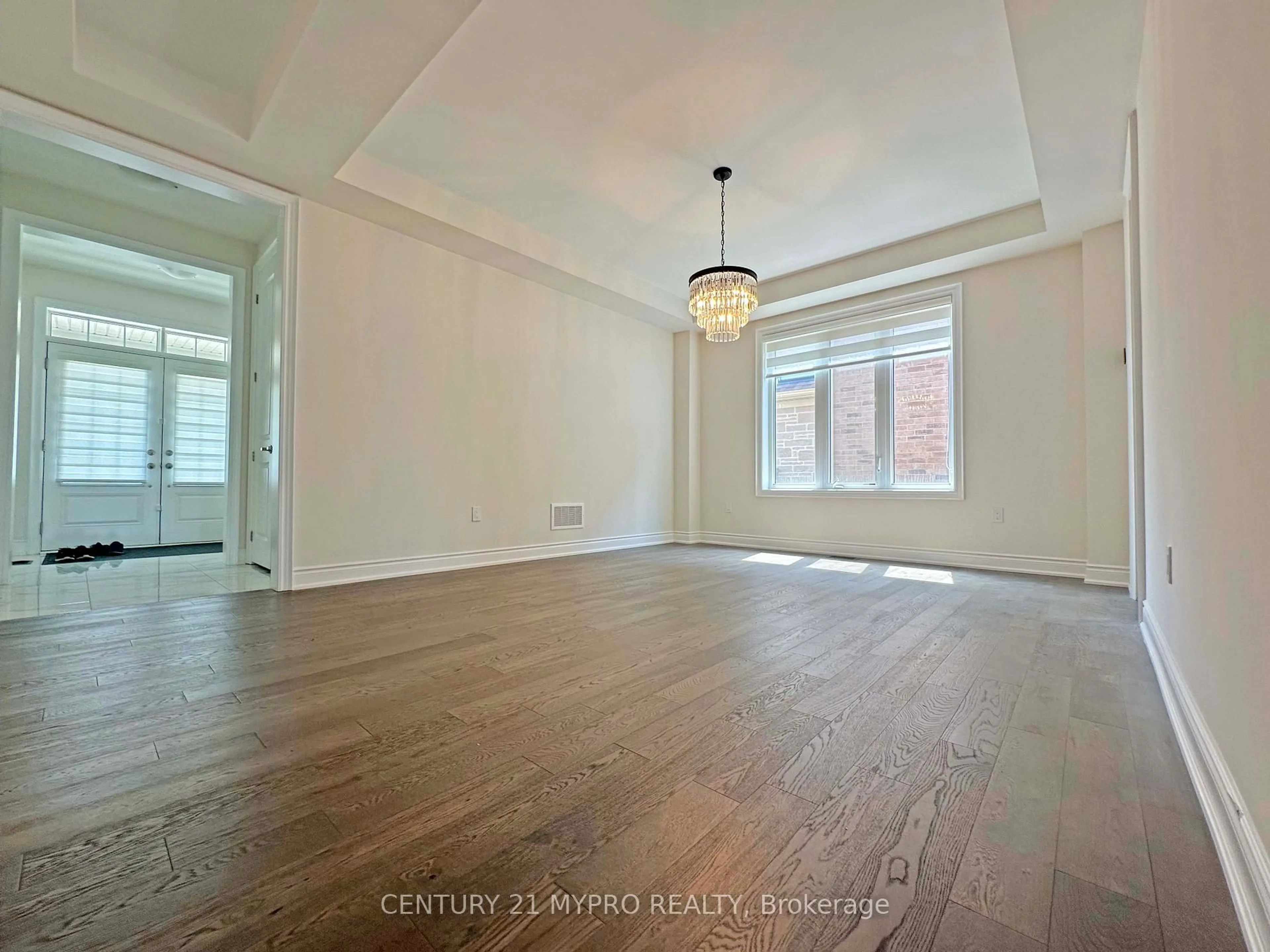 A pic of a room for 401 Seaview Hts, East Gwillimbury Ontario L9N 0Y4