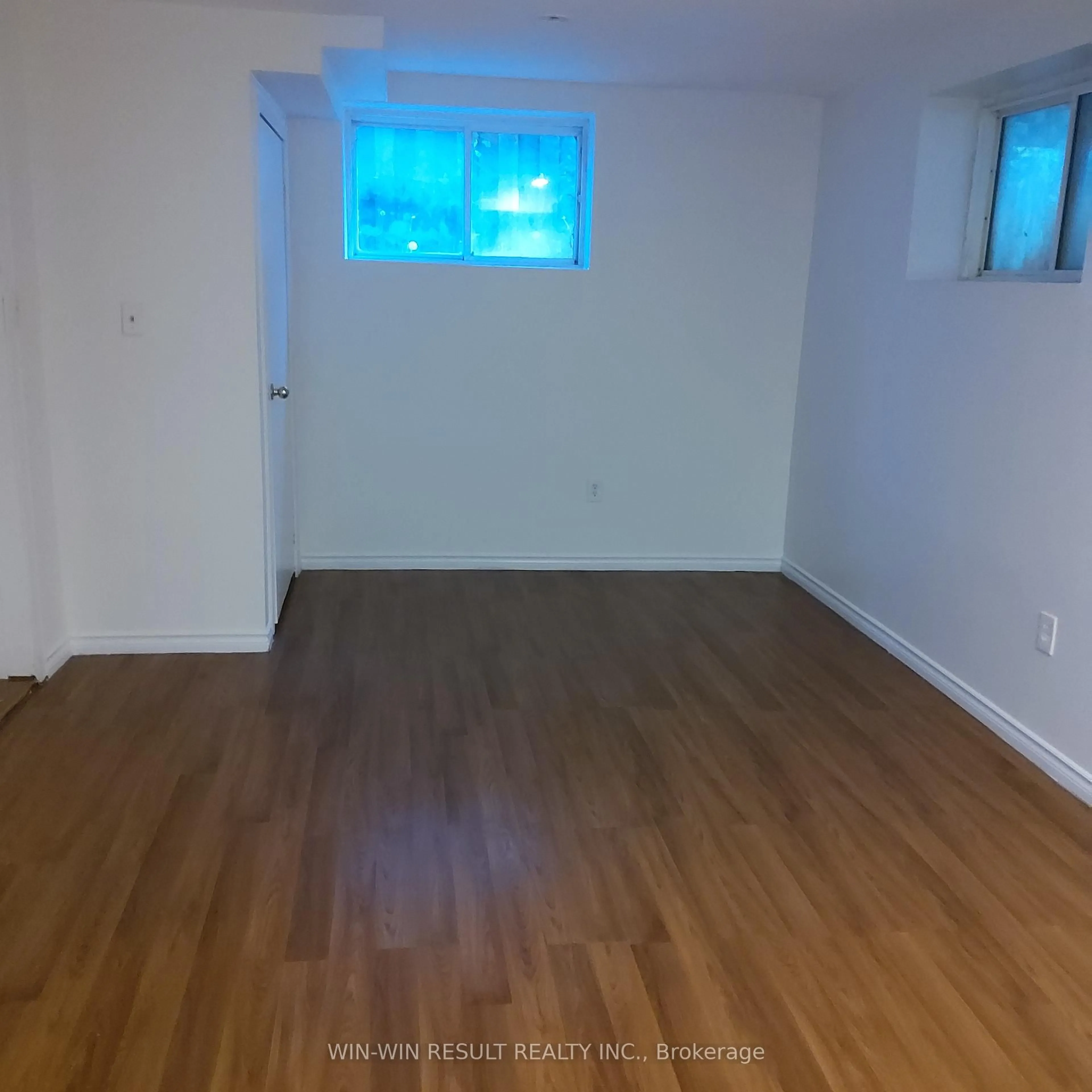 A pic of a room for 243 Cedarholme Ave, Georgina Ontario L4P 2W5