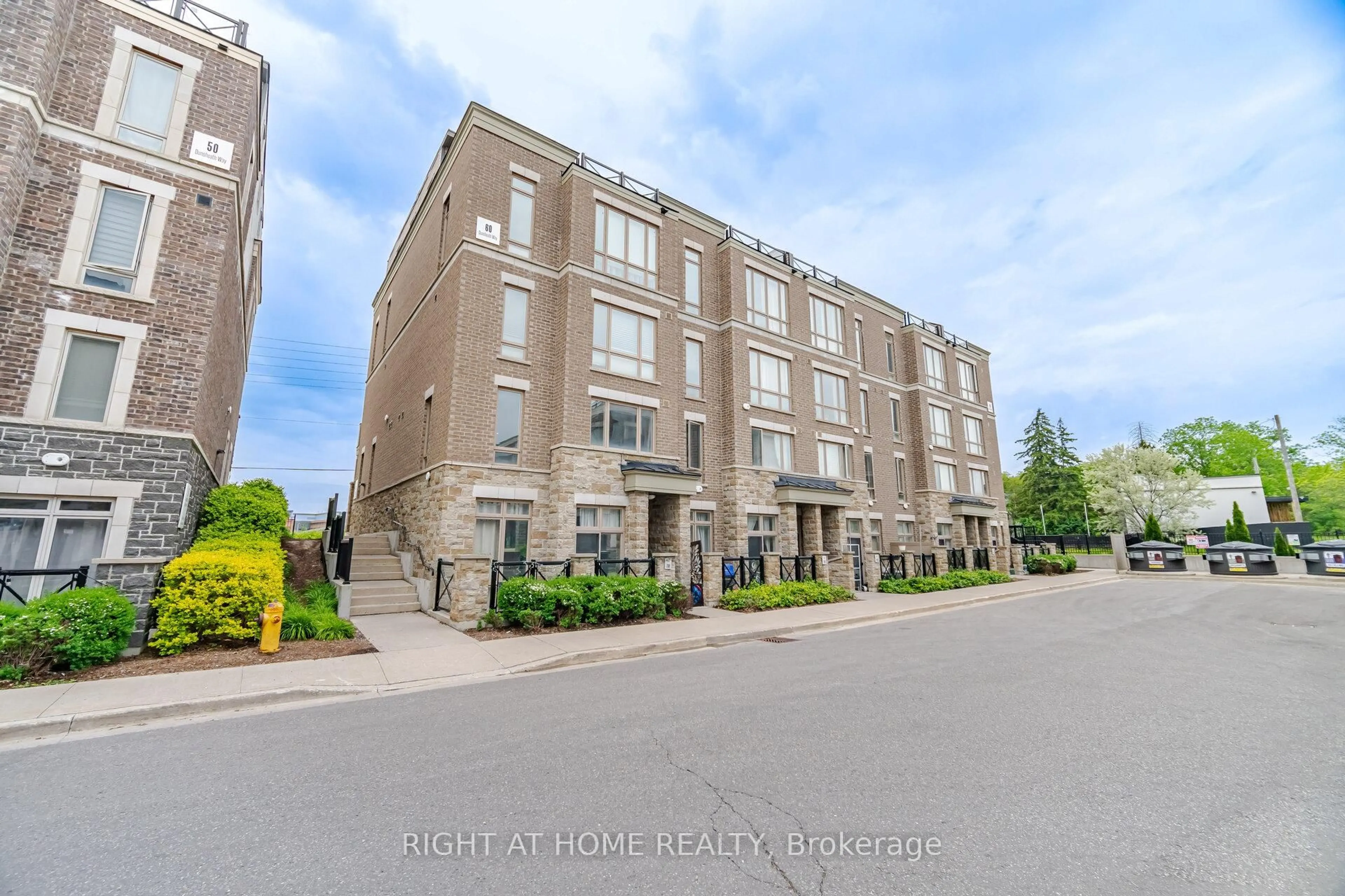 A pic from outside/outdoor area/front of a property/back of a property/a pic from drone, building for 60 Dunsheath Way #702, Markham Ontario L6B 1N3