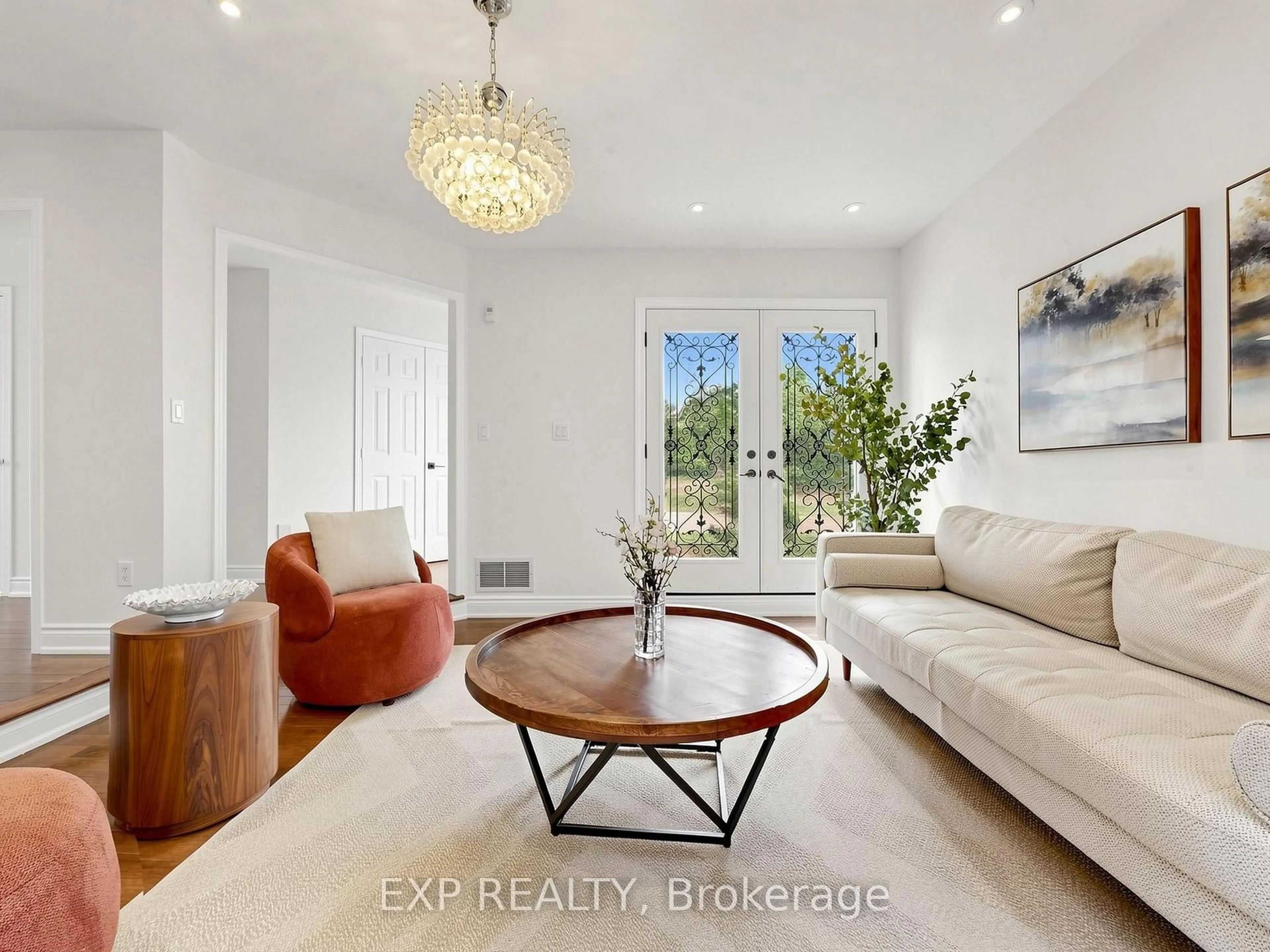 Living room with furniture, unknown for 64 Leno Mills Ave, Richmond Hill Ontario L4S 1C3