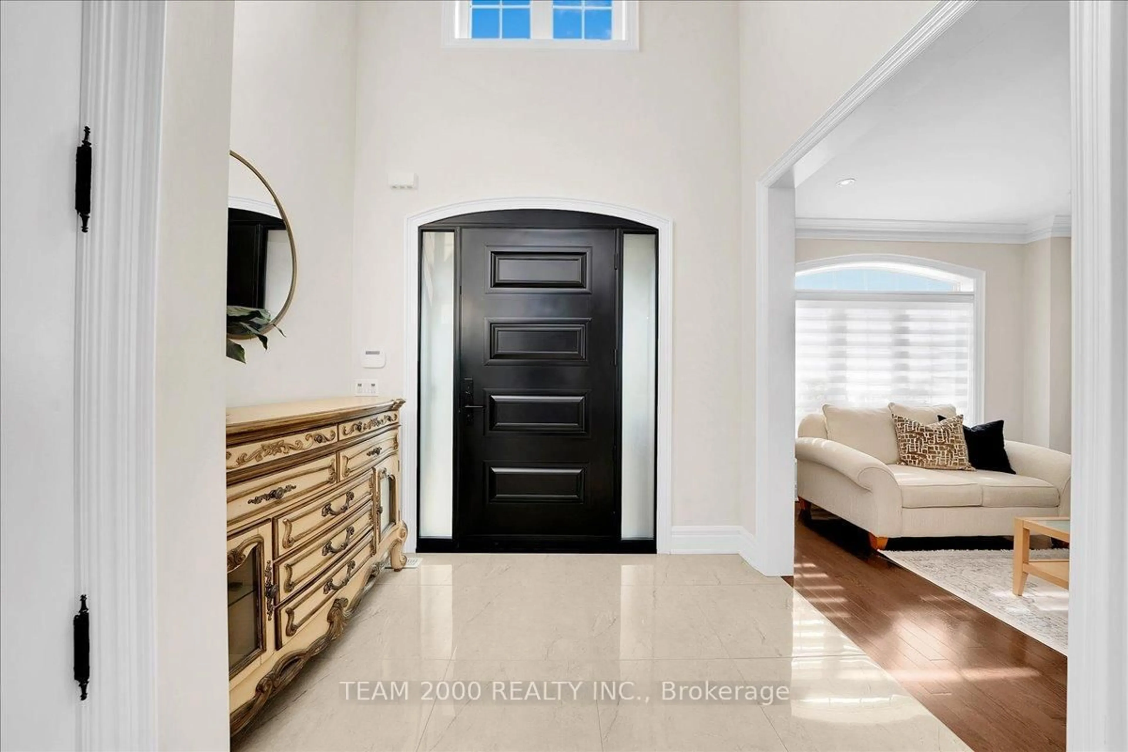 Indoor entryway for 23 Ciro Barillari Crt, Vaughan Ontario L4H 0Z1